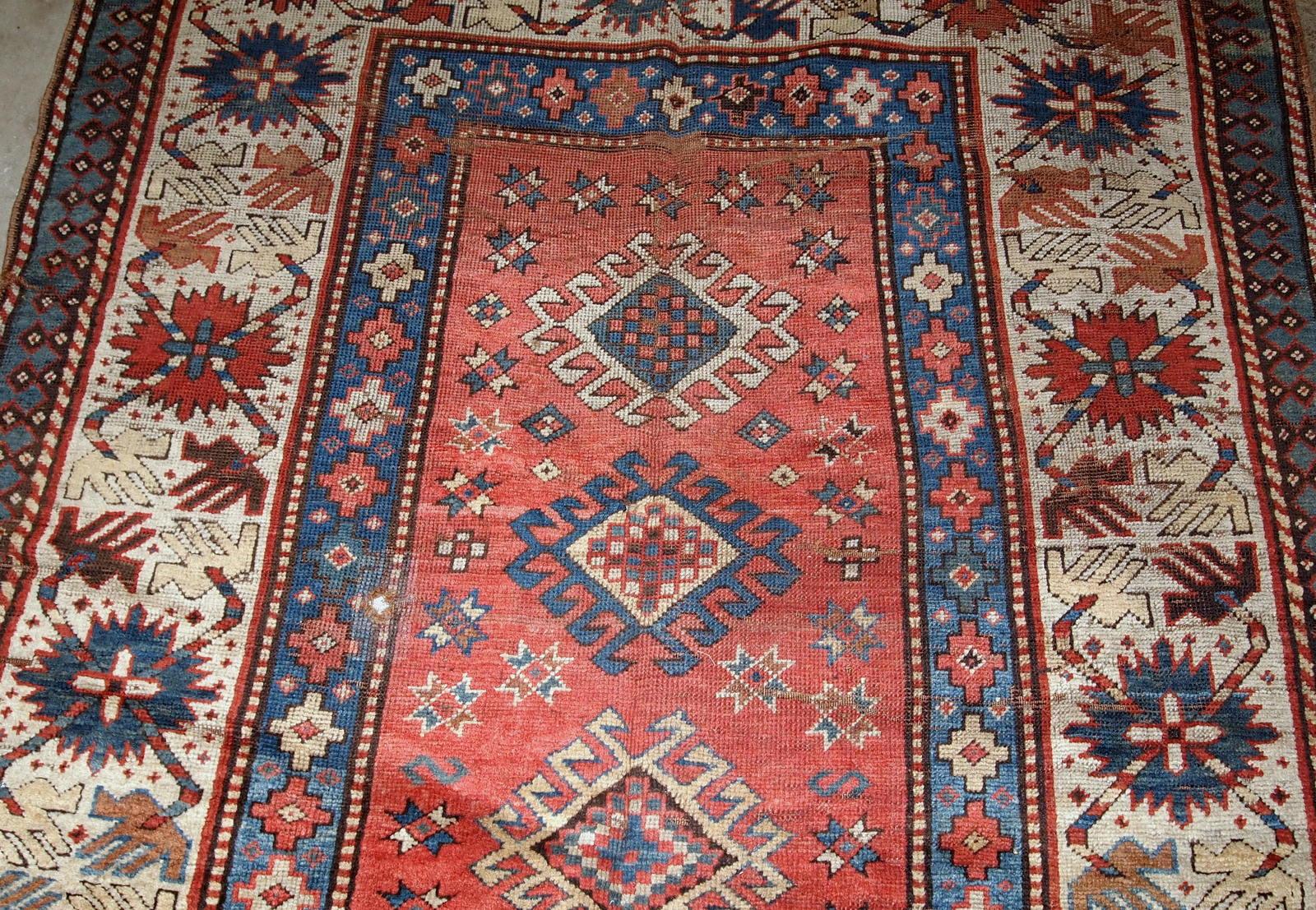 Handmade Antique Caucasian Kazak Rug, 1880s, 1B758 In Fair Condition For Sale In Bordeaux, FR