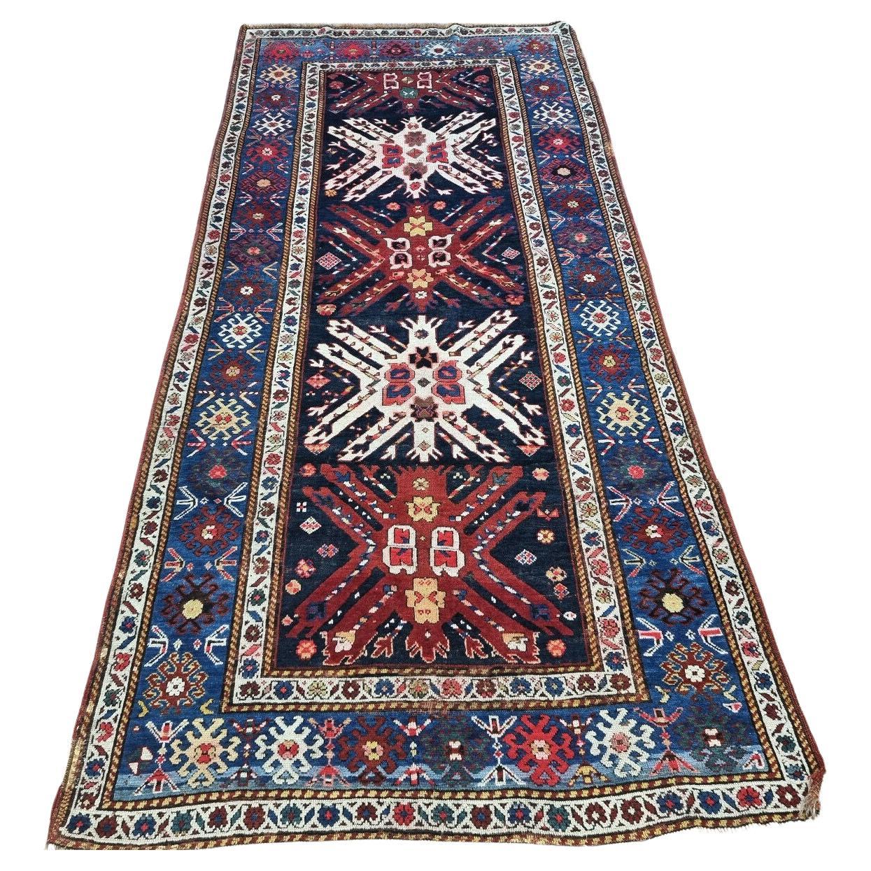 Tappeto antico caucasico Kazak fatto a mano 4,1' x 8,9', 1900 - 1D104