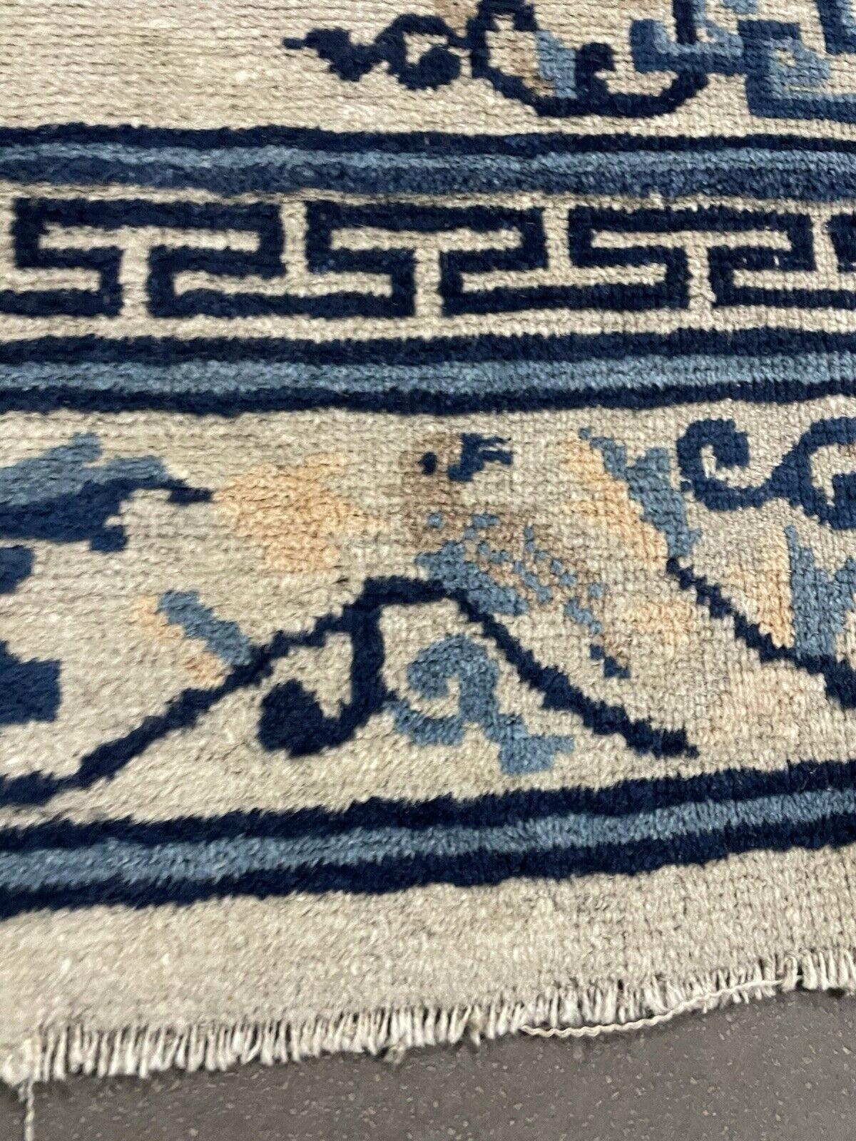 Handgefertigter antiker chinesischer Feti-Teppich 5,6' x 8,1' 1910er Jahre - 1N86 im Angebot 3