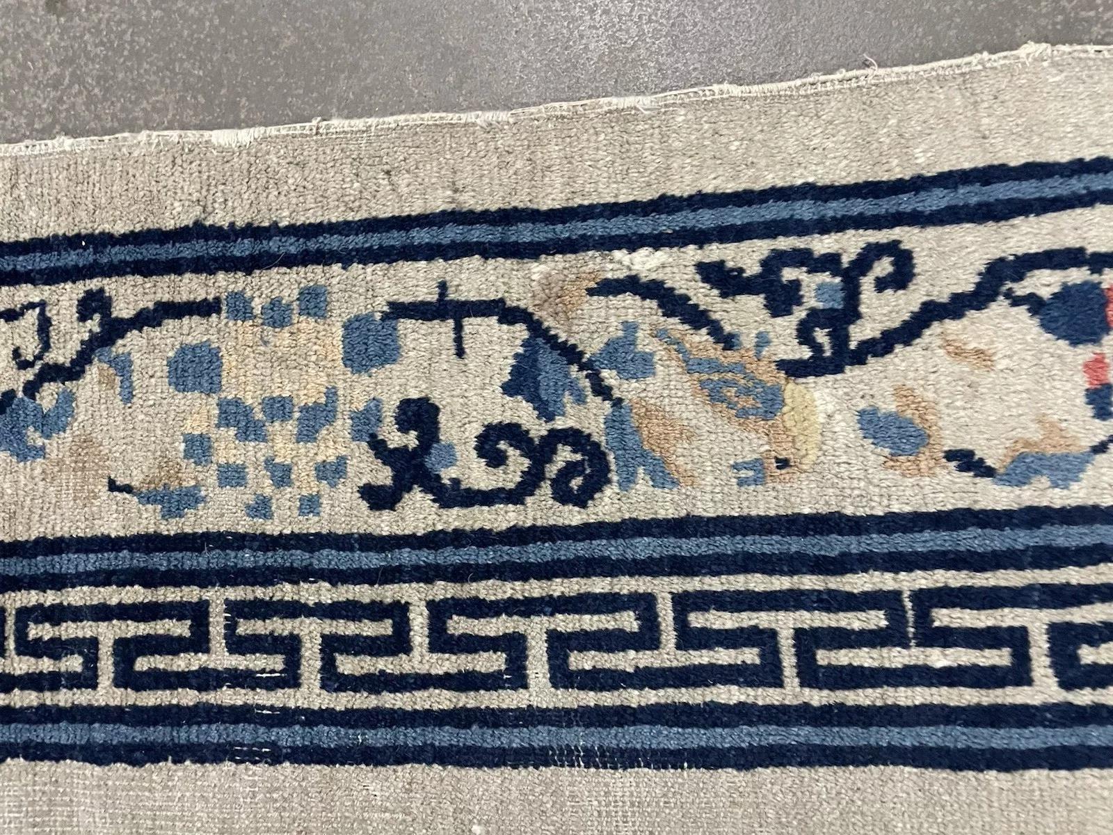 Handgefertigter antiker chinesischer Feti-Teppich 5,6' x 8,1' 1910er Jahre - 1N86 (Handgeknüpft) im Angebot