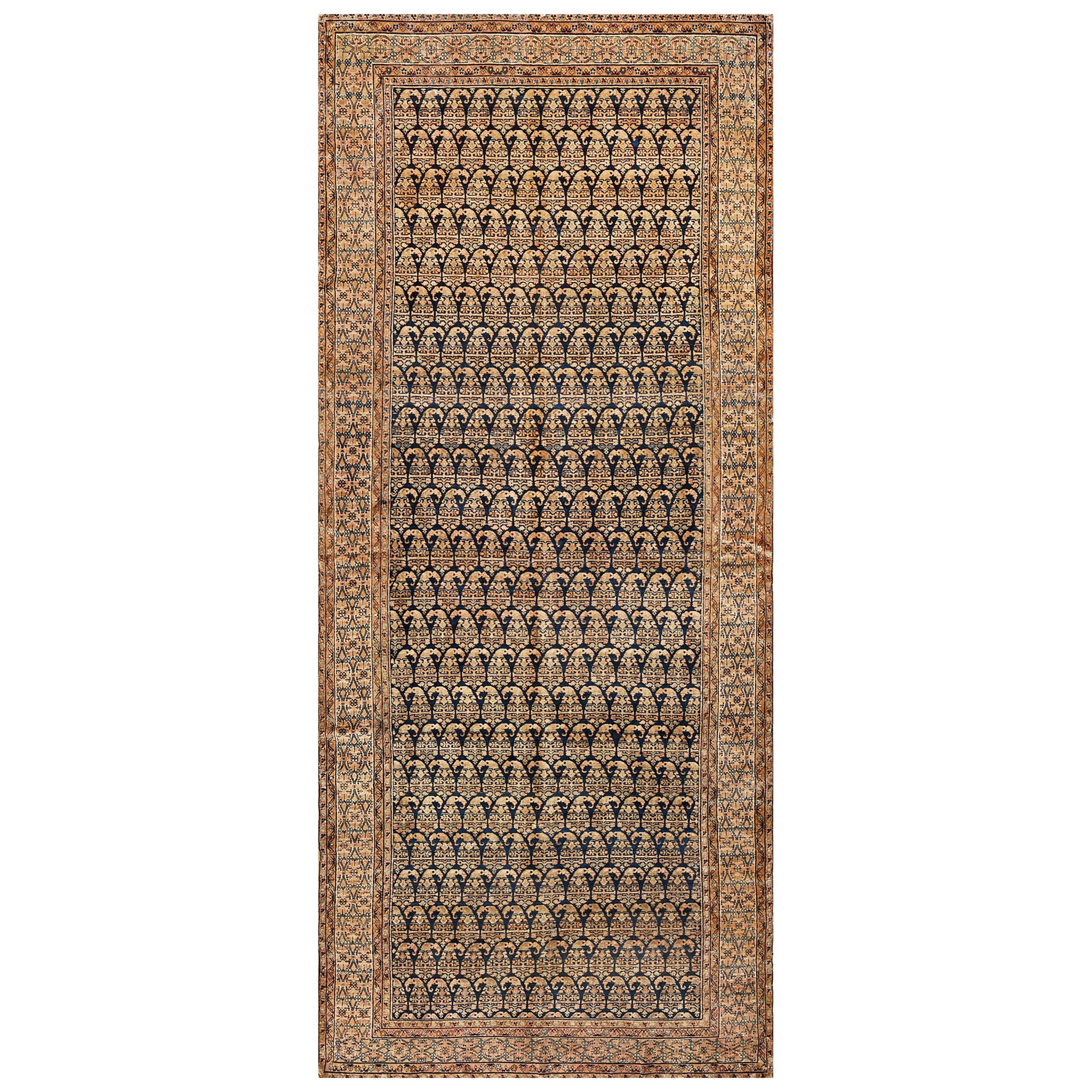 Handmade Antique Circa-1900 Persian Fereghan Rug