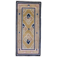 Handmade Antique Collectible Chinese Ningsha Rug, 1790s, 1L15