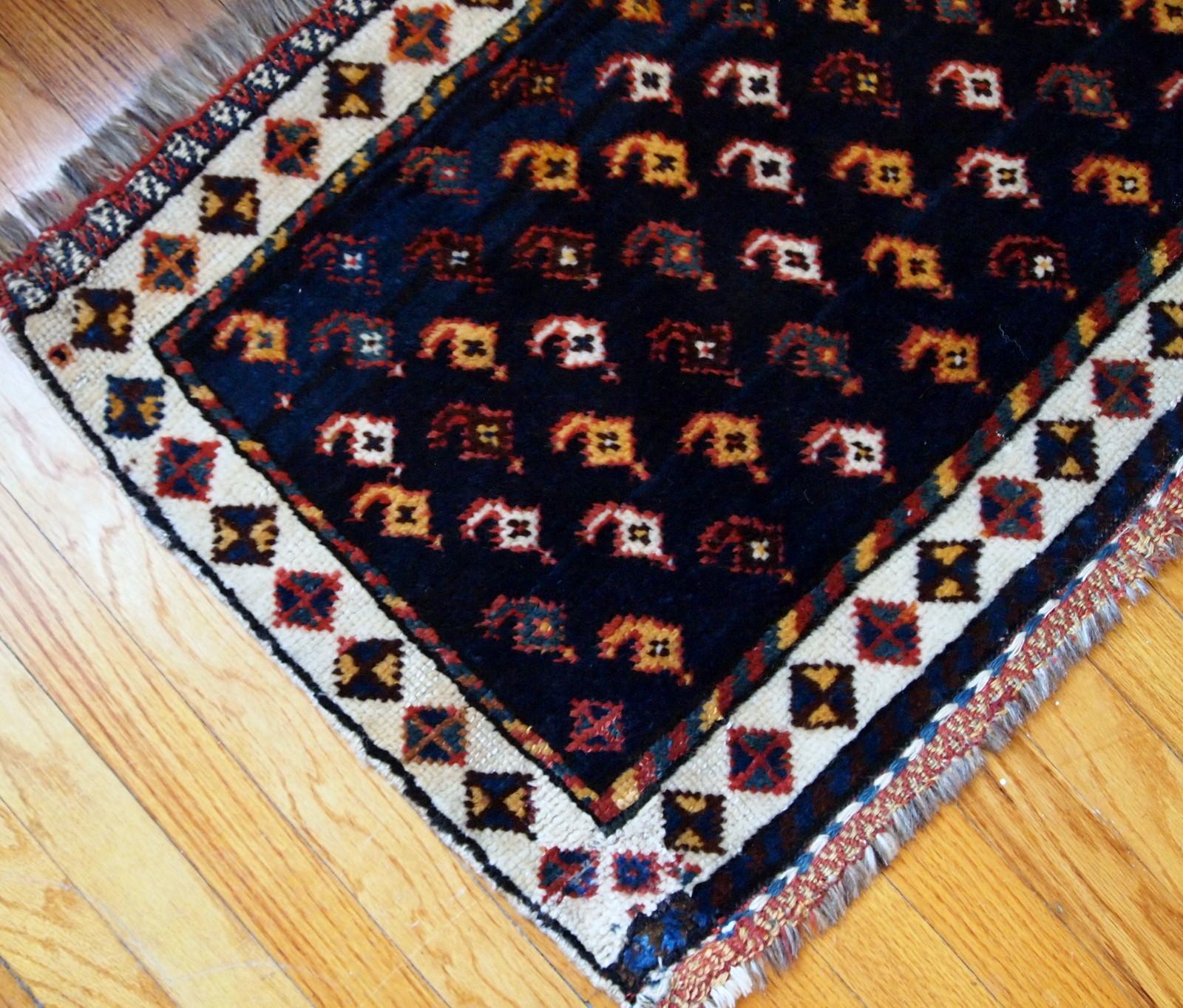 Cara de Bolso Estilo Luri Antiguo Coleccionable Hecho a Mano, Década de 1890, 1B603 en venta 2