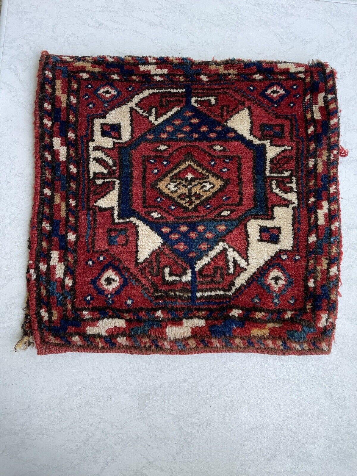 Sac persan kurde de collection fait à la main 1,3' x 2,5', années 1910 - 1N33 en vente 5