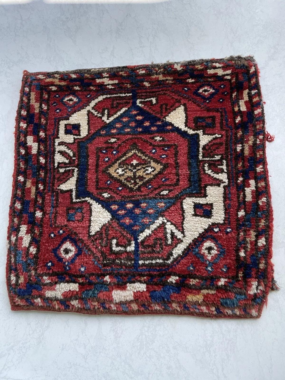 Début du 20ème siècle Sac persan kurde de collection fait à la main 1,3' x 2,5', années 1910 - 1N33 en vente
