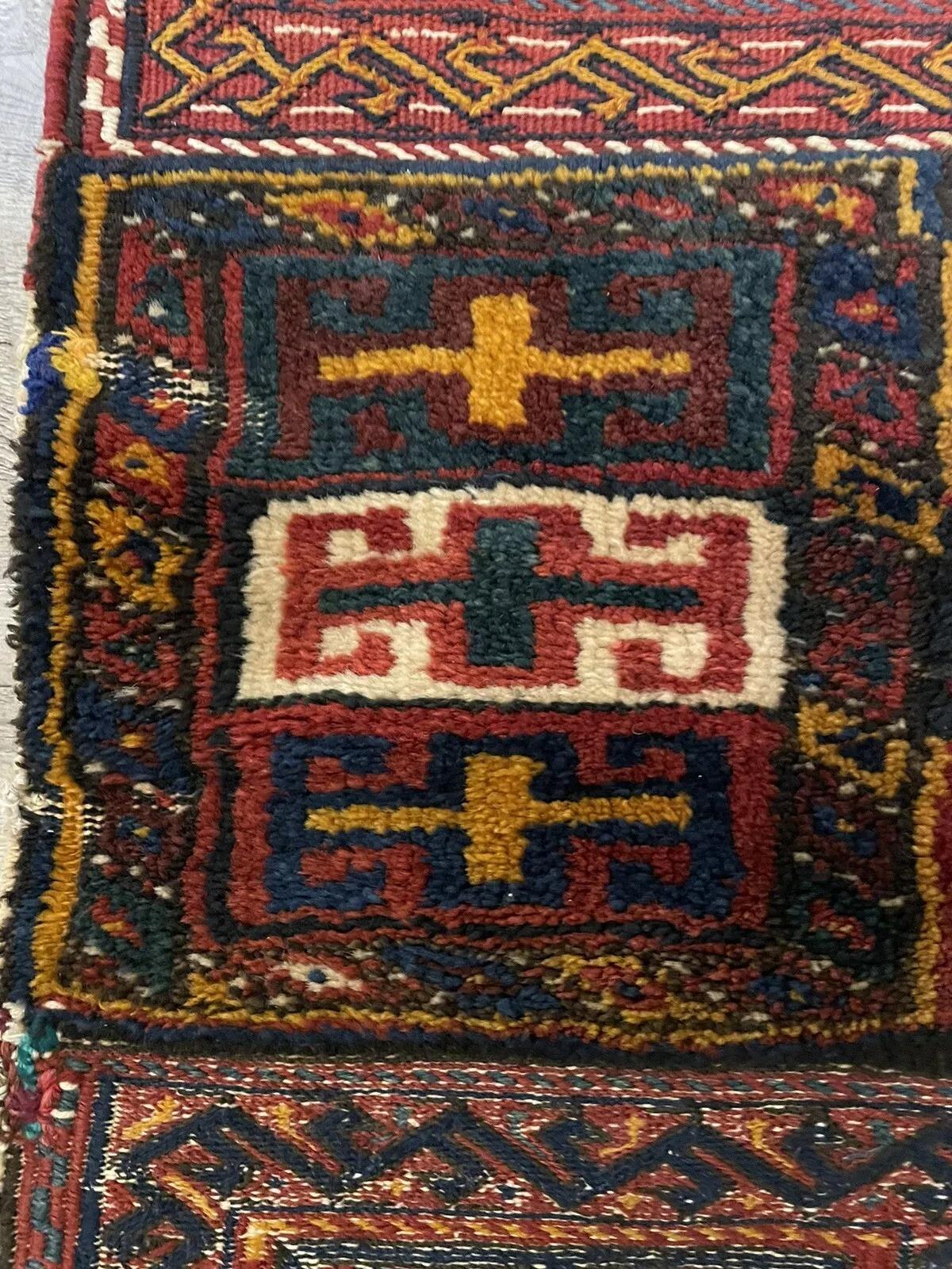 Fin du XIXe siècle Sac à main de collection persan Luri 2.8' x 6,7', 1880s - 1N24 en vente