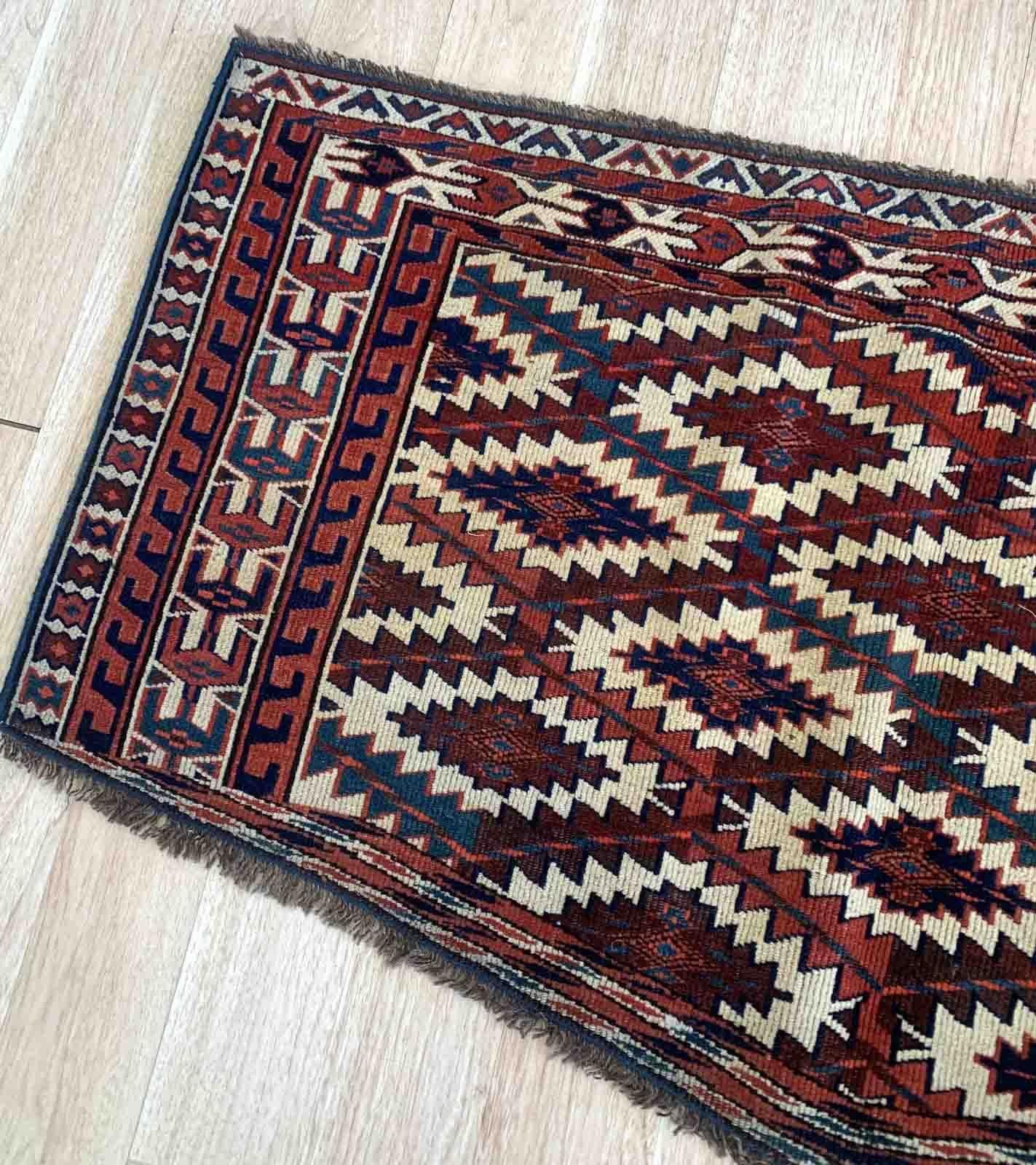 Handmade antique Turkmen Asmalik rug in original good condition. The rug has been made in the end of 19th century in Turkmenistan. All dyes on the rug are natural. This rug is collectible piece.


?-condition: original good,

-circa: