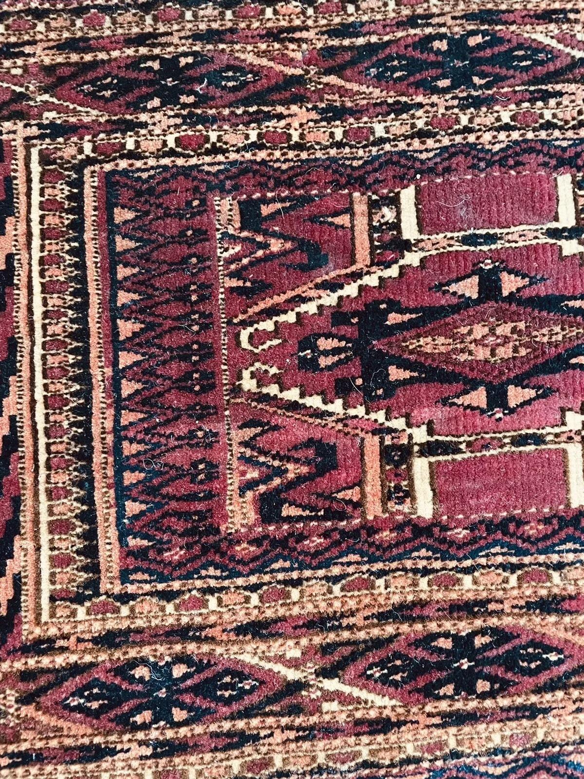 Lana Tappeto antico da collezione Turkmen Yomud fatto a mano 1,1' x 3,9', 1900 - 1N68 in vendita