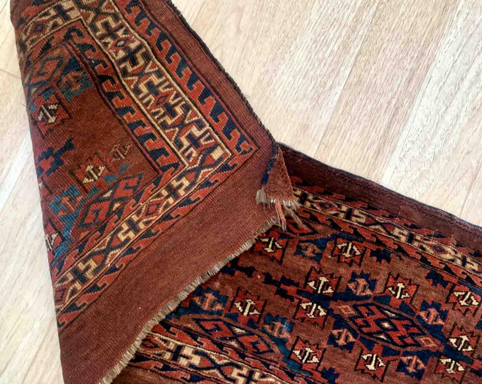 Handmade antique Turkmen Yomud torba in original good condition. The rug has been made in the end of 19th century in Turkmenistan. All dyes on the rug are natural. This rug is collectible piece.


?-condition: original good,

-circa: