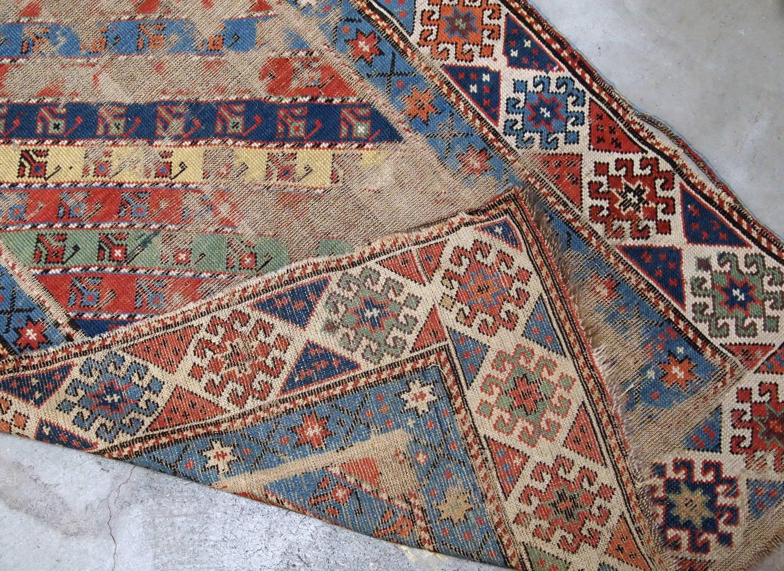 Handmade Antique Distressed Caucasian Gendje Rug, 1870s, 1B717 In Distressed Condition For Sale In Bordeaux, FR