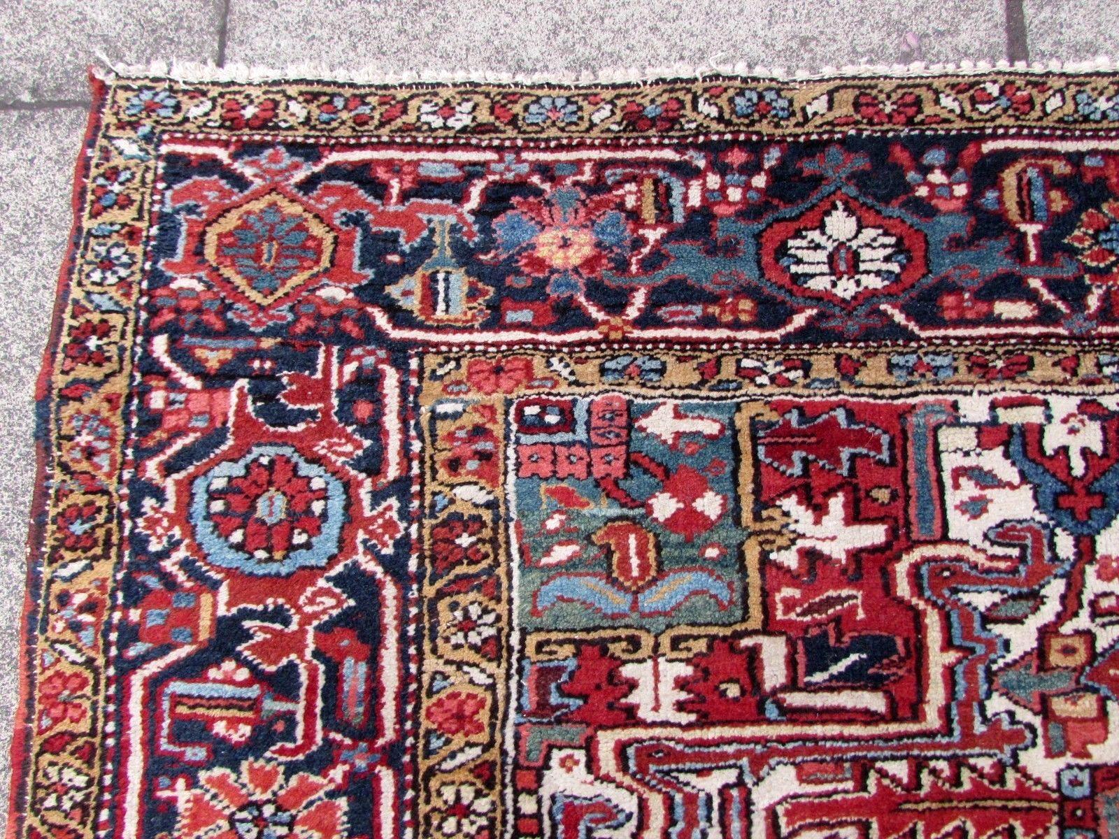 Hand-Knotted Handmade Antique Heriz Style Rug, 1920s, 1Q0265