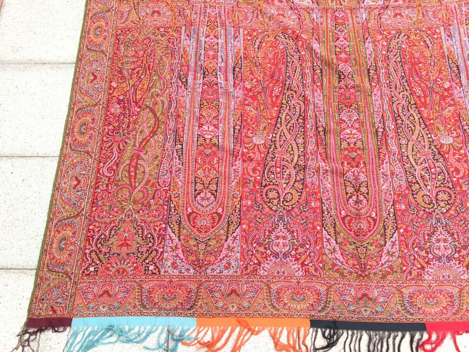 Late 19th Century Handmade Antique Indian Kashmir Shawl 5.2' x 12.4', 1870s - 1W11 For Sale