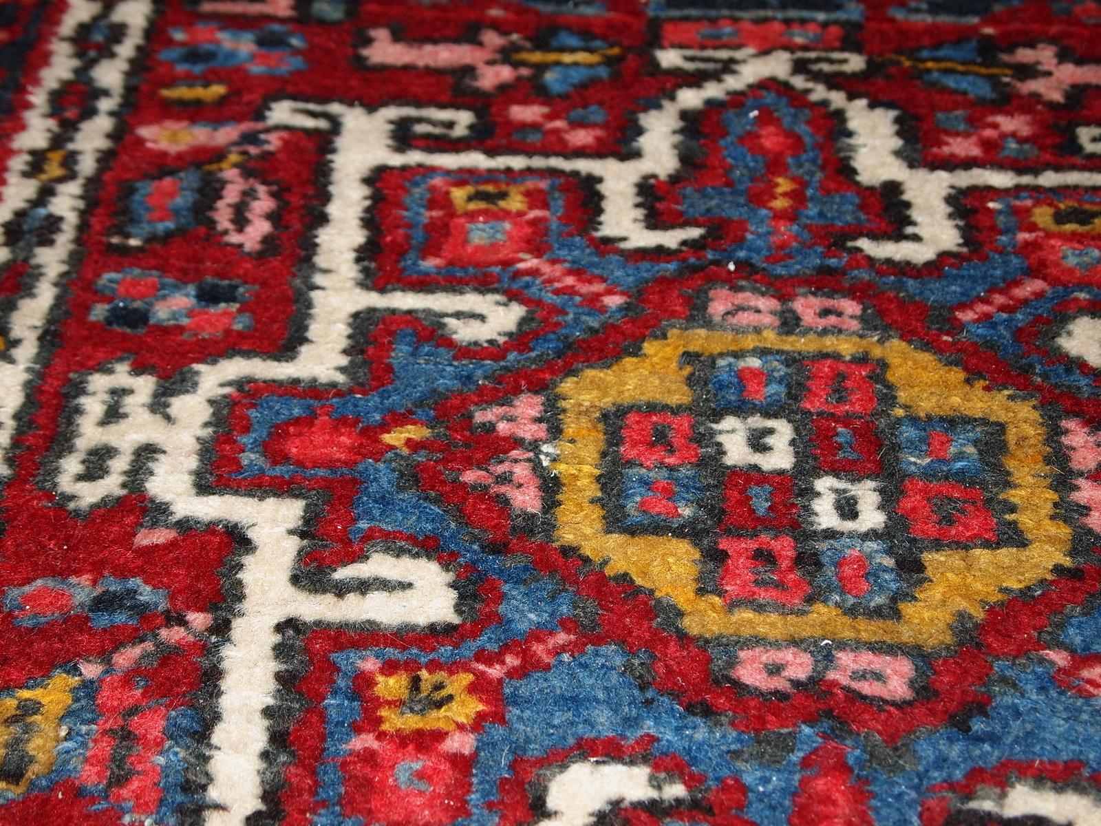 Laine Tapis antique de style Karajeh fait à la main, années 1920, 1C745 en vente