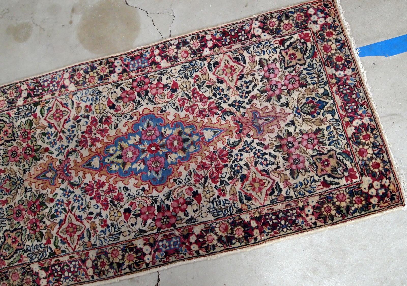 Indian Handmade Antique Kerman Style Rug, 1910s, 1B705 For Sale
