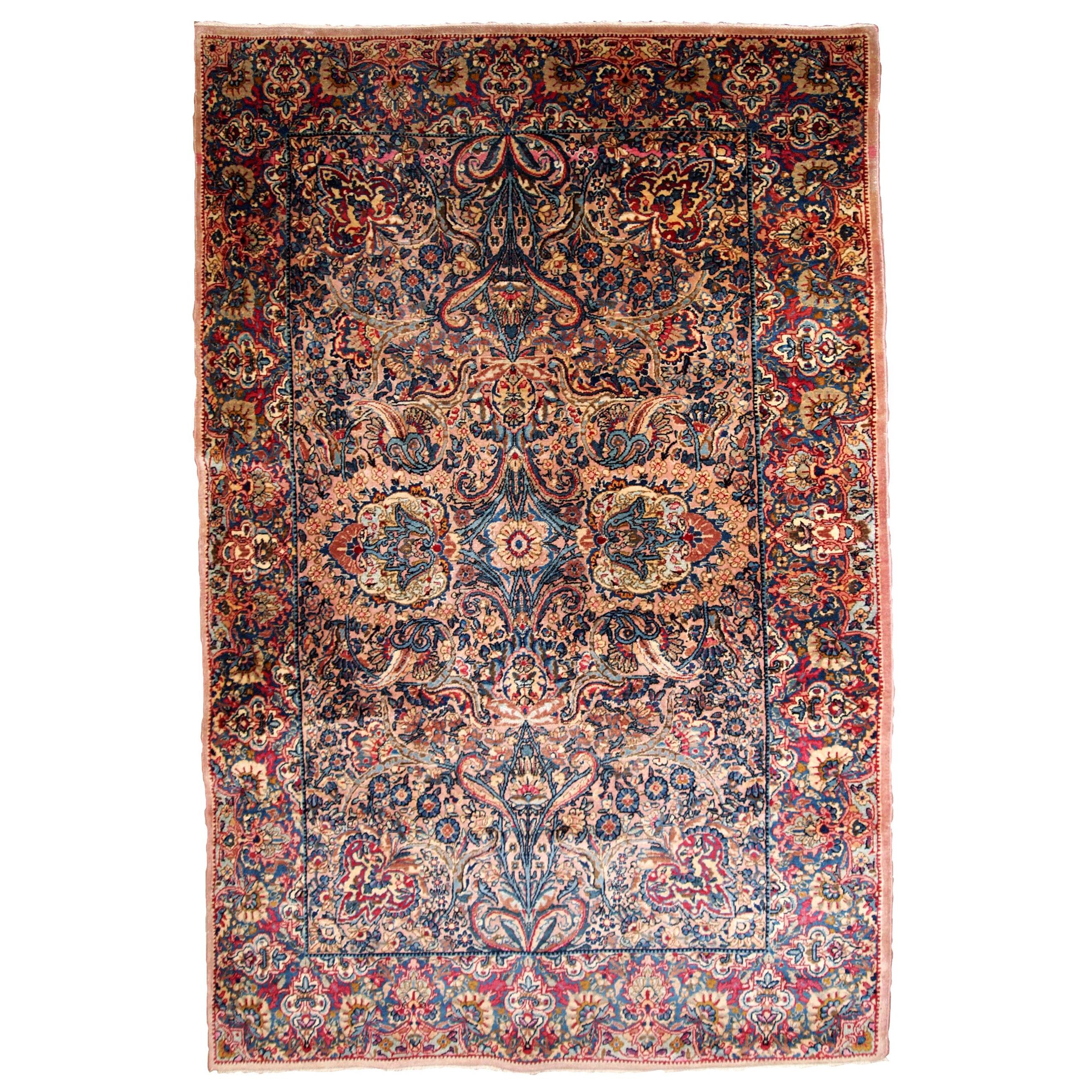 Handmade antique Kerman Style Rug, 1920s, 1B778 For Sale