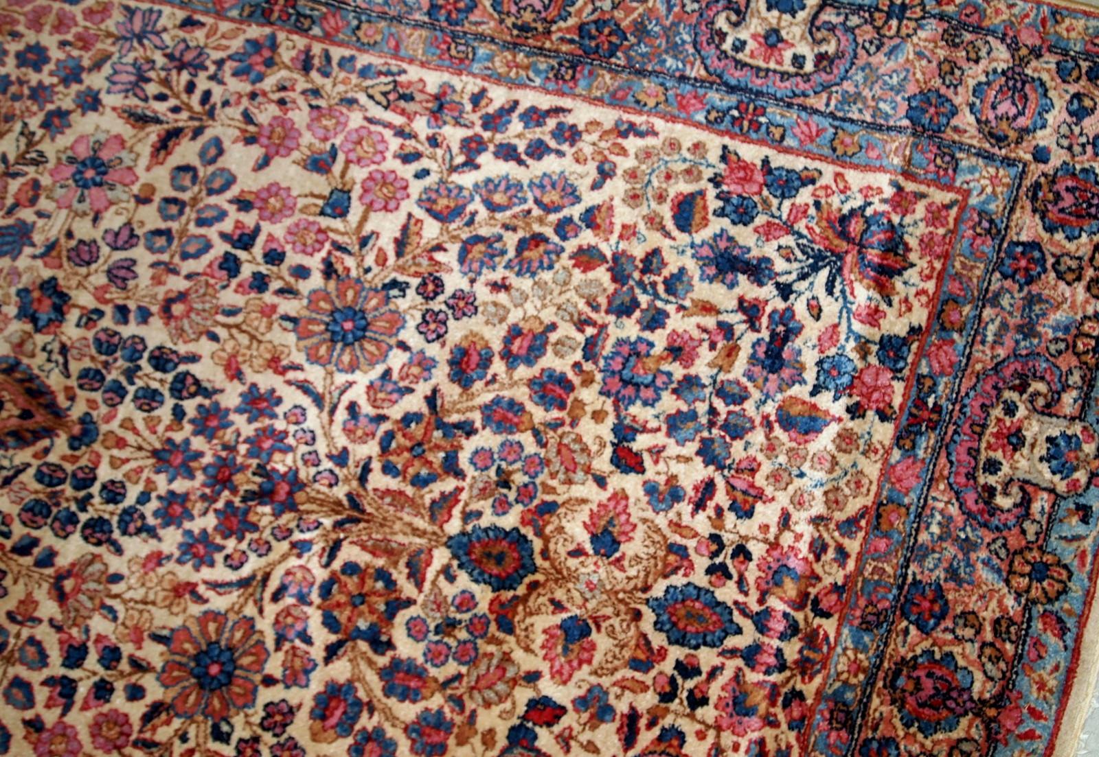 Handgefertigter antiker Teppich im Kerman-Stil, 1920er Jahre, 1B781 (Asiatisch) im Angebot