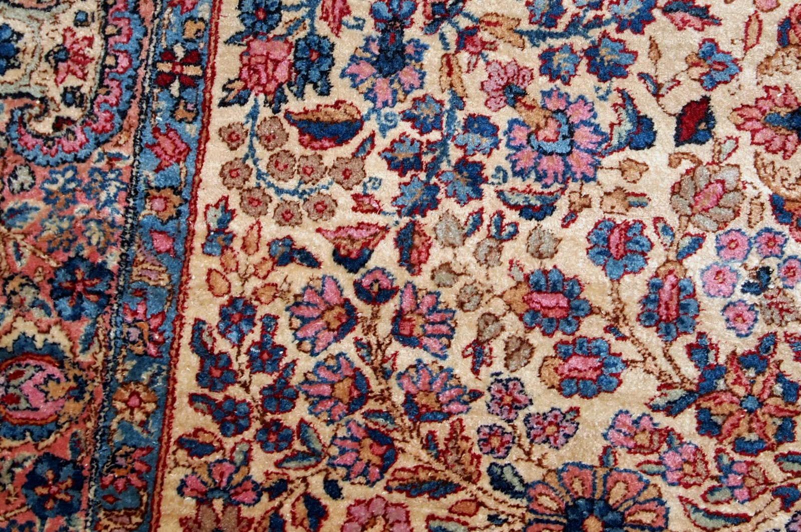 Handgefertigter antiker Teppich im Kerman-Stil, 1920er Jahre, 1B781 (Wolle) im Angebot