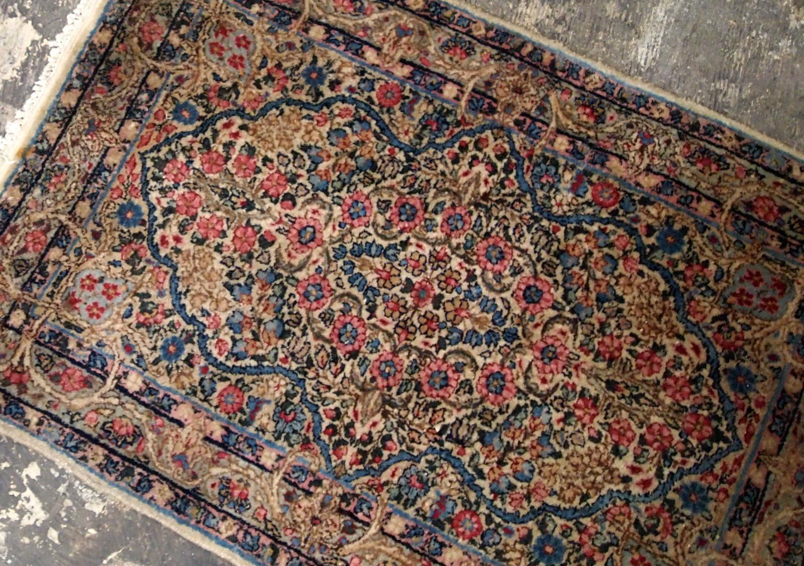 Hand-Knotted Handmade Antique Kerman Style Rug, 1920s, 1B704 For Sale