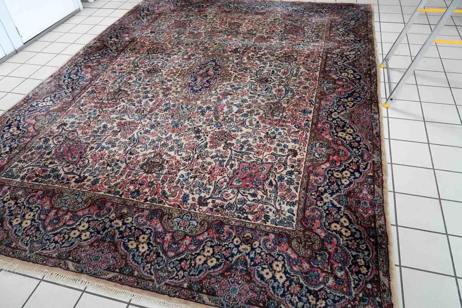 Hand-Knotted Handmade Antique Kerman Style Rug, 1930s, 1c915 For Sale