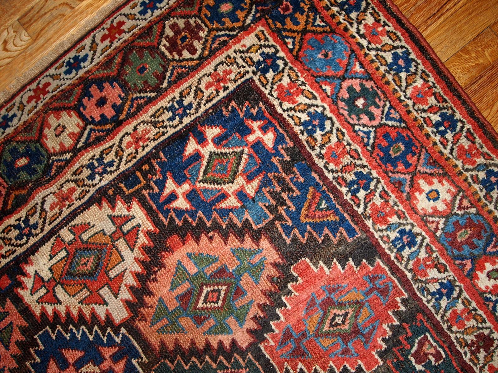 Handmade Antique Kurdish Style Rug, 1880s, 1B423 In Good Condition For Sale In Bordeaux, FR