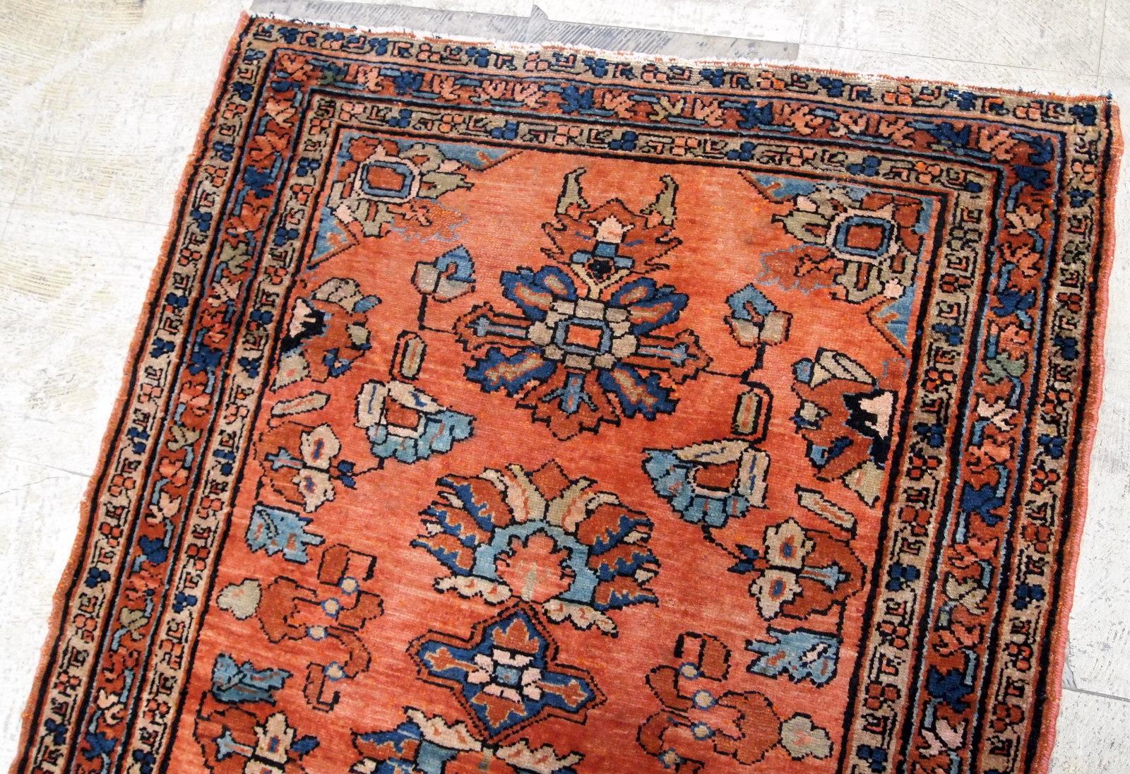 Early 20th Century Handmade Antique Lilihan Style Rug, 1920s, 1B666 For Sale