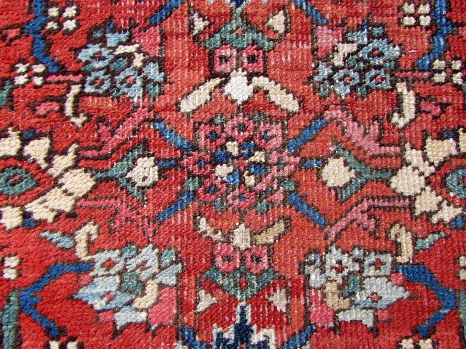 Early 20th Century Handmade Antique Mahal Style Runner, 1910s, 1Q0074