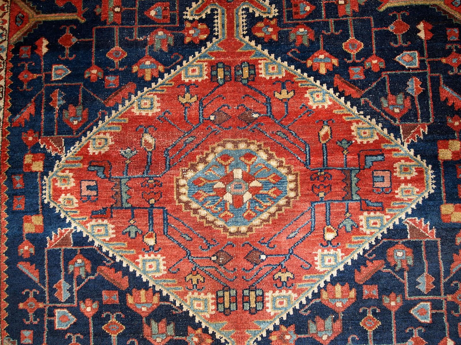 Handmade Antique Malayer Style Rug, 1920s, 1B421 In Good Condition For Sale In Bordeaux, FR