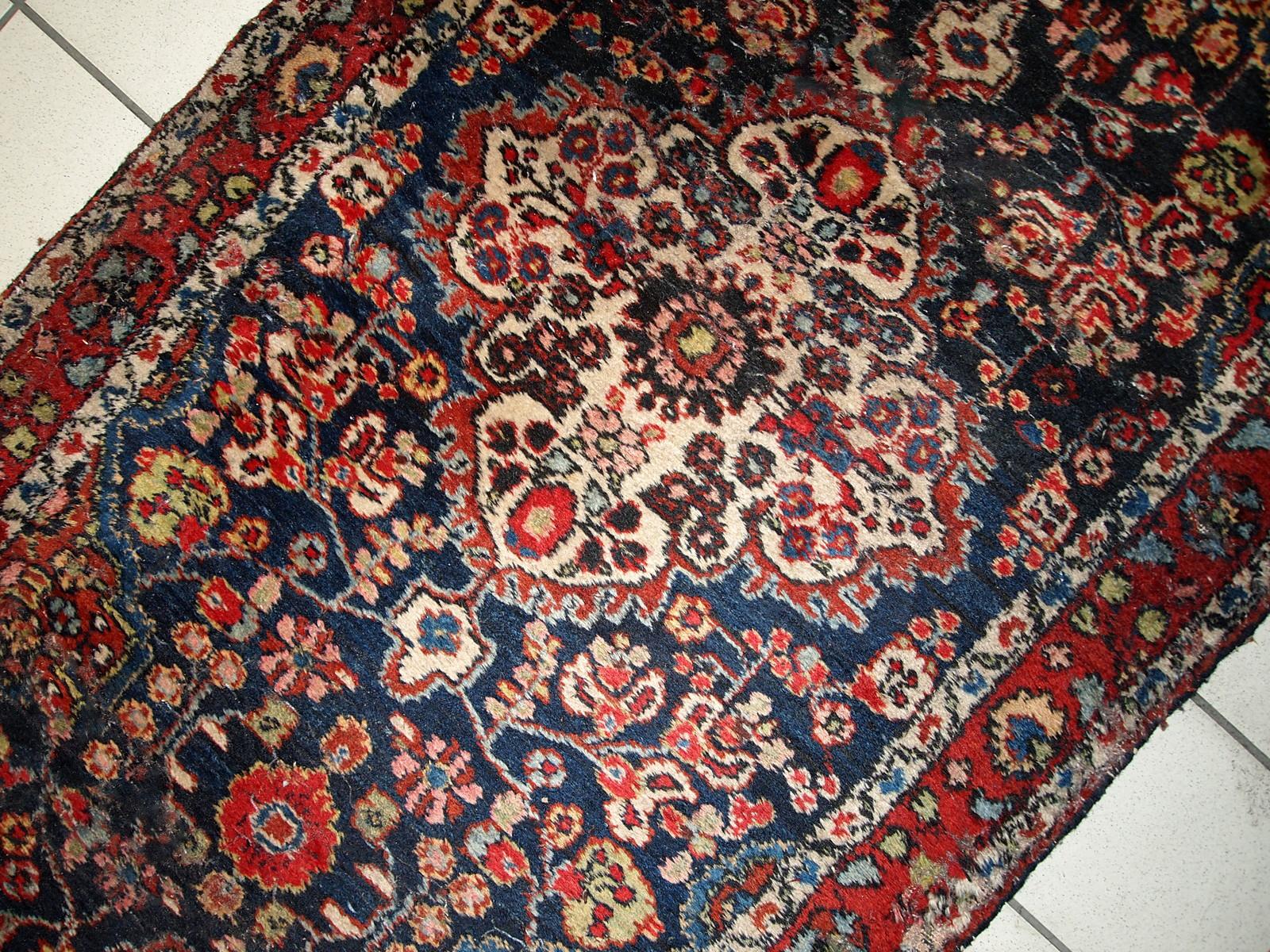 Laine Chemin de table ancien de style Malayer fait à la main:: années 1920:: 1C682 en vente