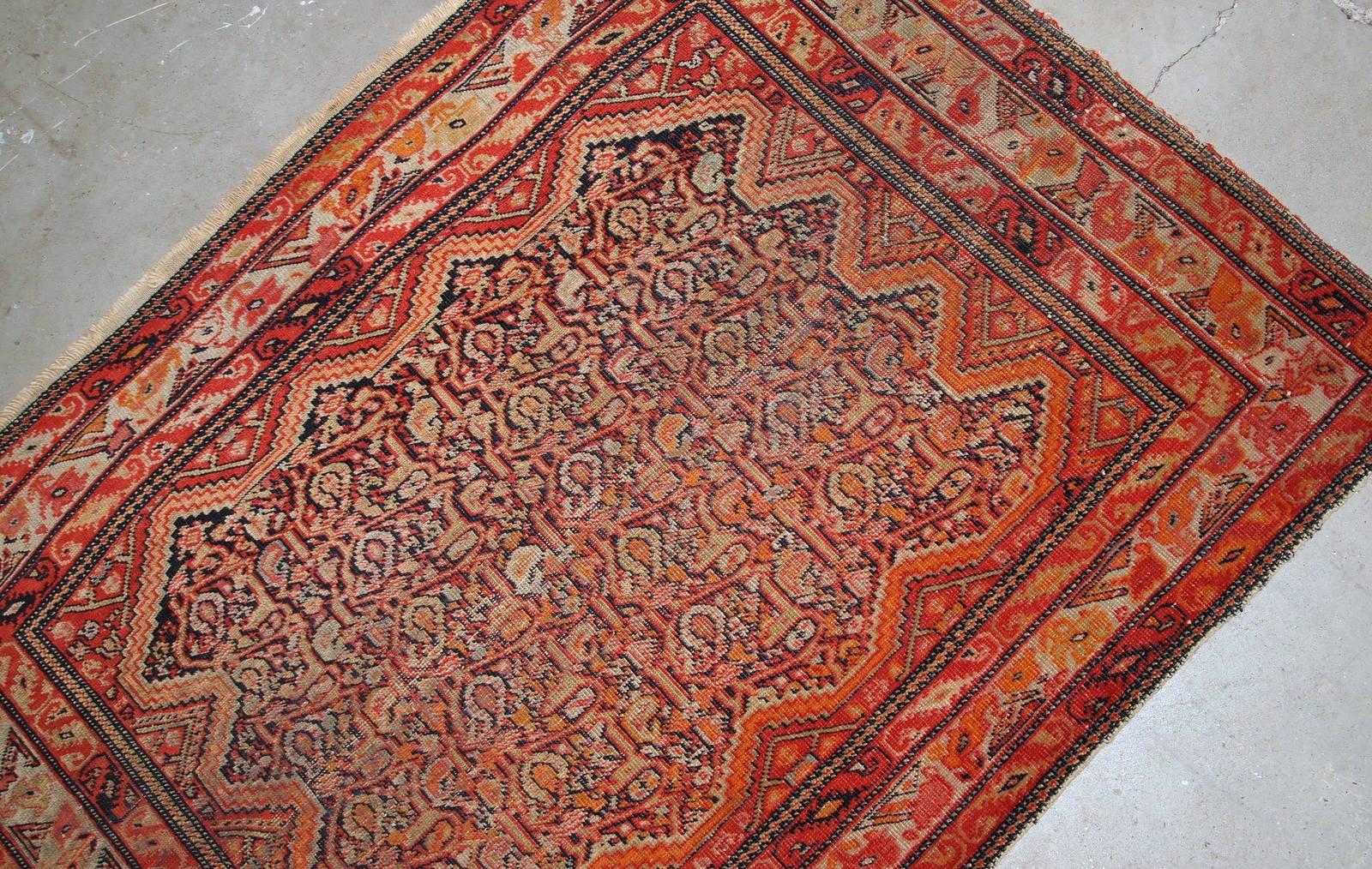Handmade Antique Mishan Malayer Style Rug, 1880s, 1B813 In Fair Condition In Bordeaux, FR