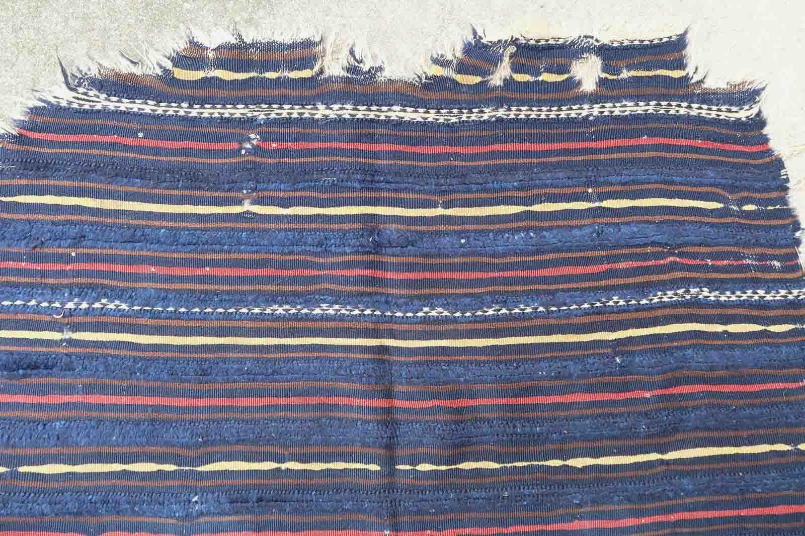 Handmade Antique Moroccan Berber Collectible Kilim, 1880s, 1P134 In Fair Condition For Sale In Bordeaux, FR