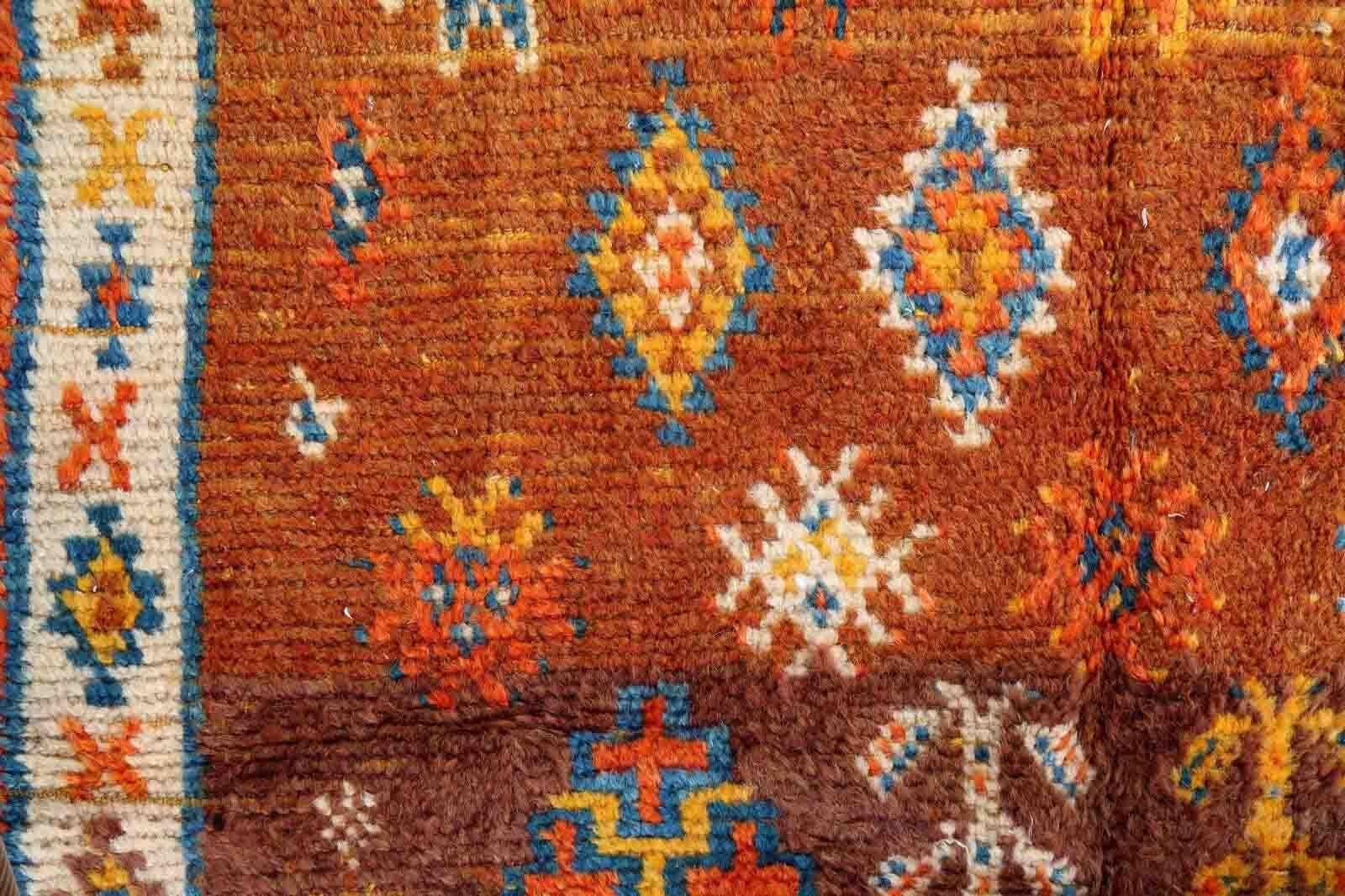 Handmade Antique Moroccan Berber Rug, 1900s, 1P104 In Fair Condition For Sale In Bordeaux, FR