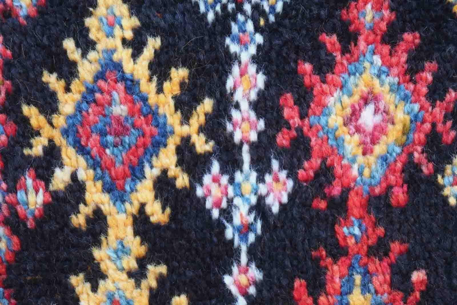 Hand-Knotted Handmade Antique Moroccan Berber Rug, 1900s, 1P121 For Sale