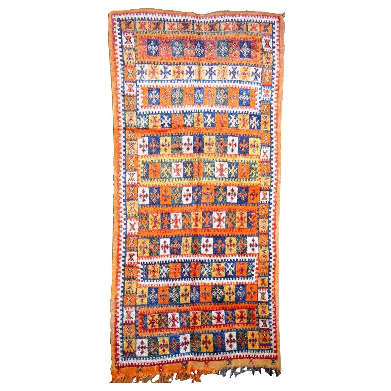 Handmade Antique Moroccan Berber Rug, 1900s, 1P70 For Sale