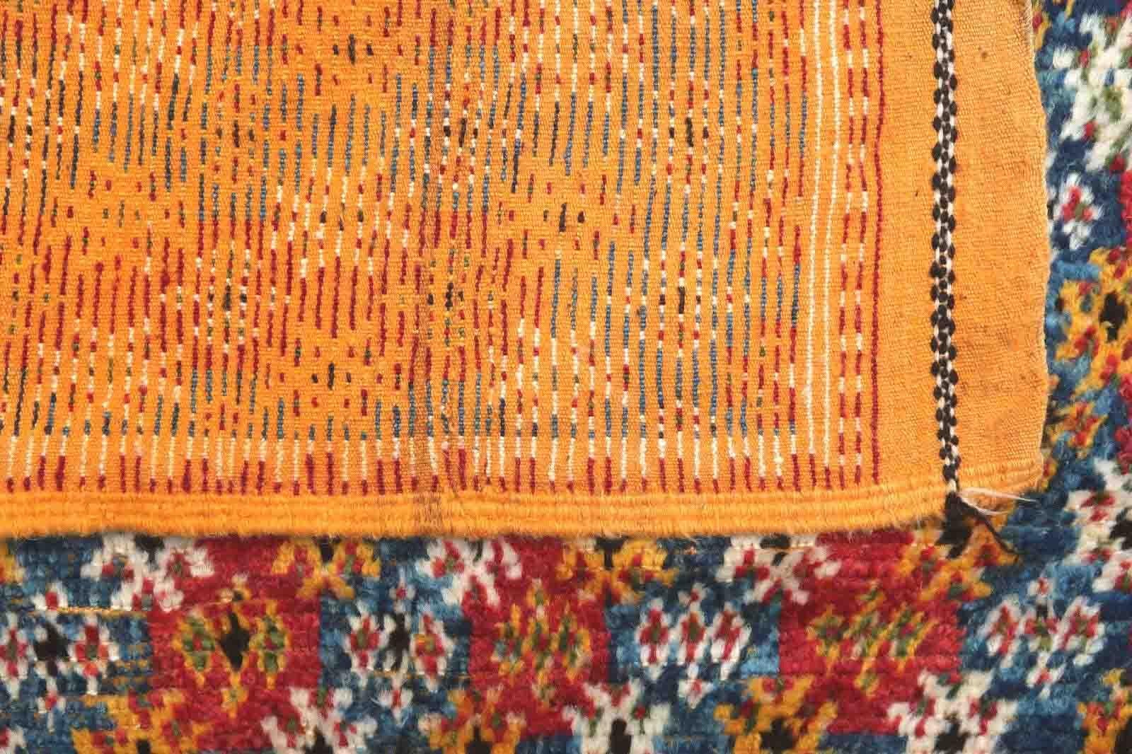 Handgefertigter antiker marokkanischer Berberteppich, 1920er Jahre, 1P131 (Marokkanisch) im Angebot