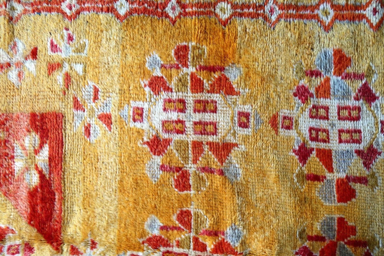 Hand-Knotted Handmade Antique Moroccan Berber Rug, 1920s, 1P50 For Sale