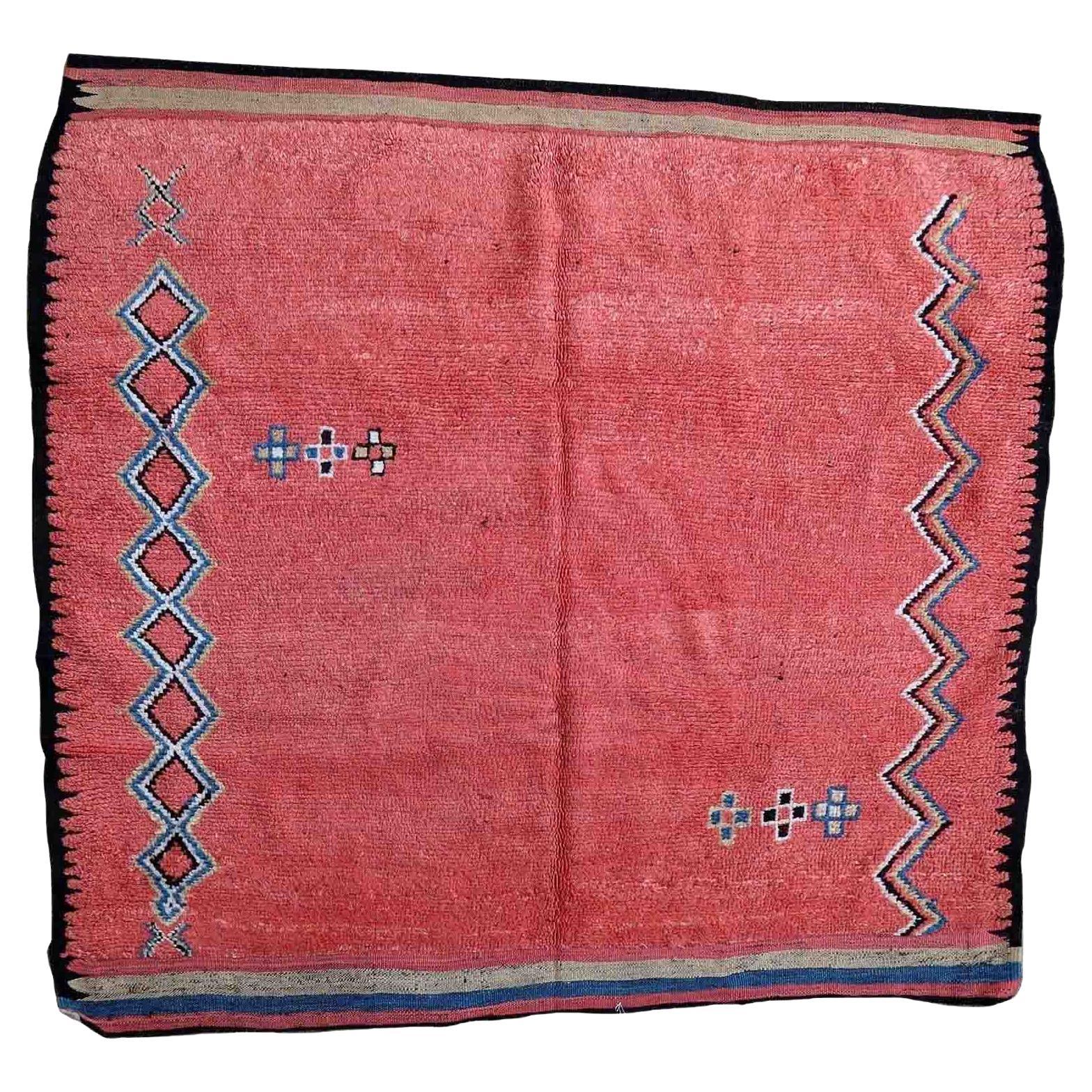 Handgefertigter antiker marokkanischer Berberteppich, 1920er Jahre, 1P99 im Angebot