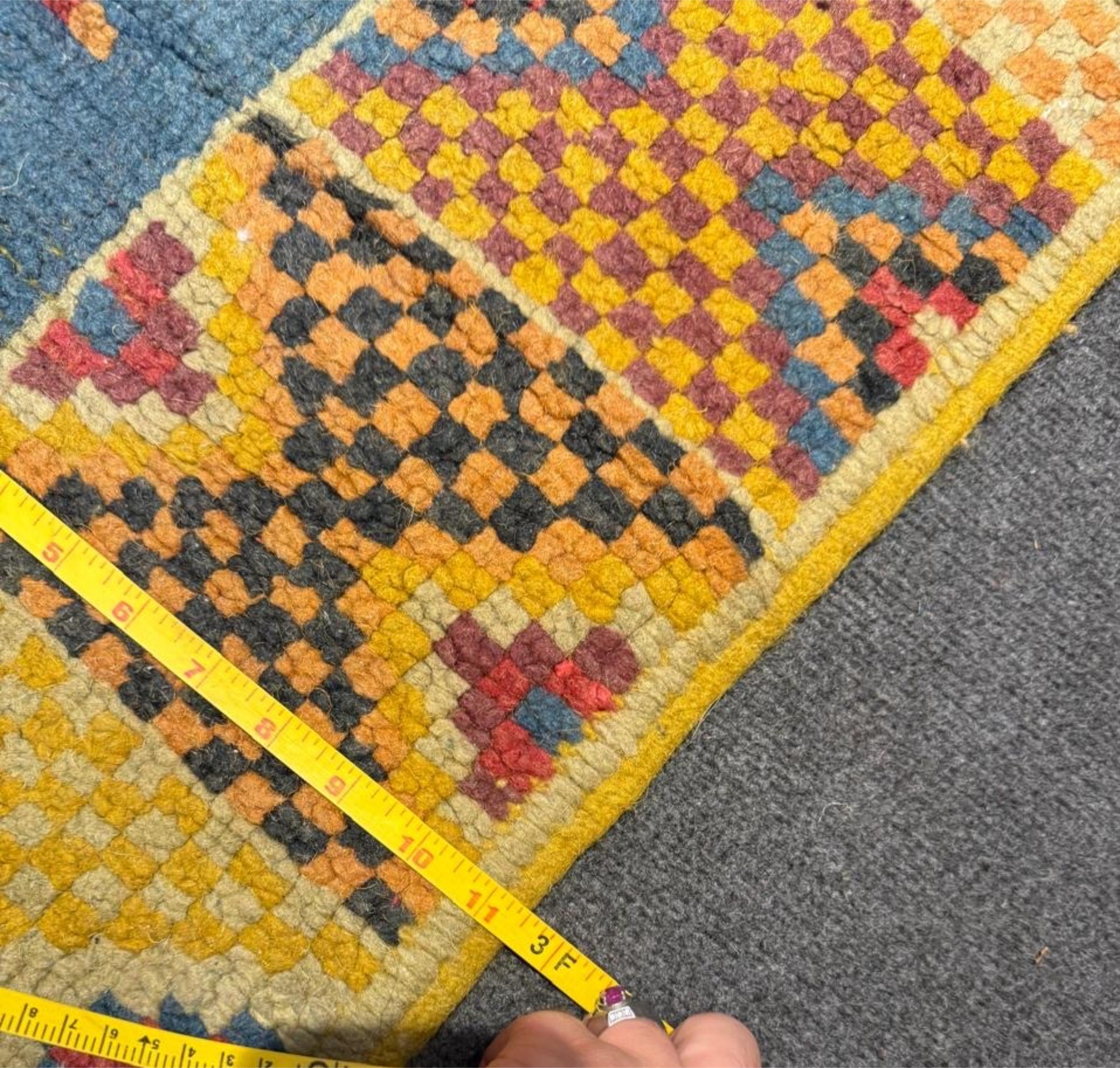 Tappeto berbero marocchino antico fatto a mano 3' x 3.3', anni '30 - 2B83 In condizioni buone in vendita a Bordeaux, FR