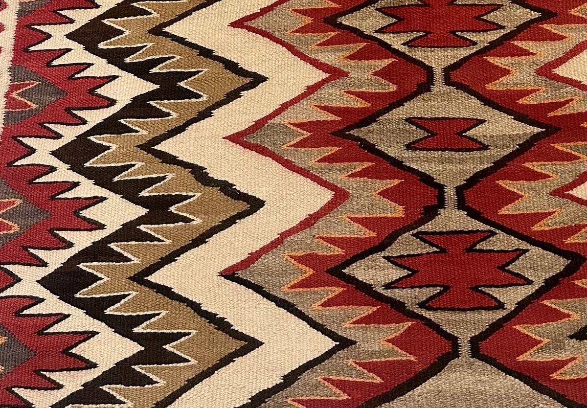 Tapis Navajo amérindien ancien fait à la main 3,10' x 5,8' 1880s - 2B44 Bon état - En vente à Bordeaux, FR