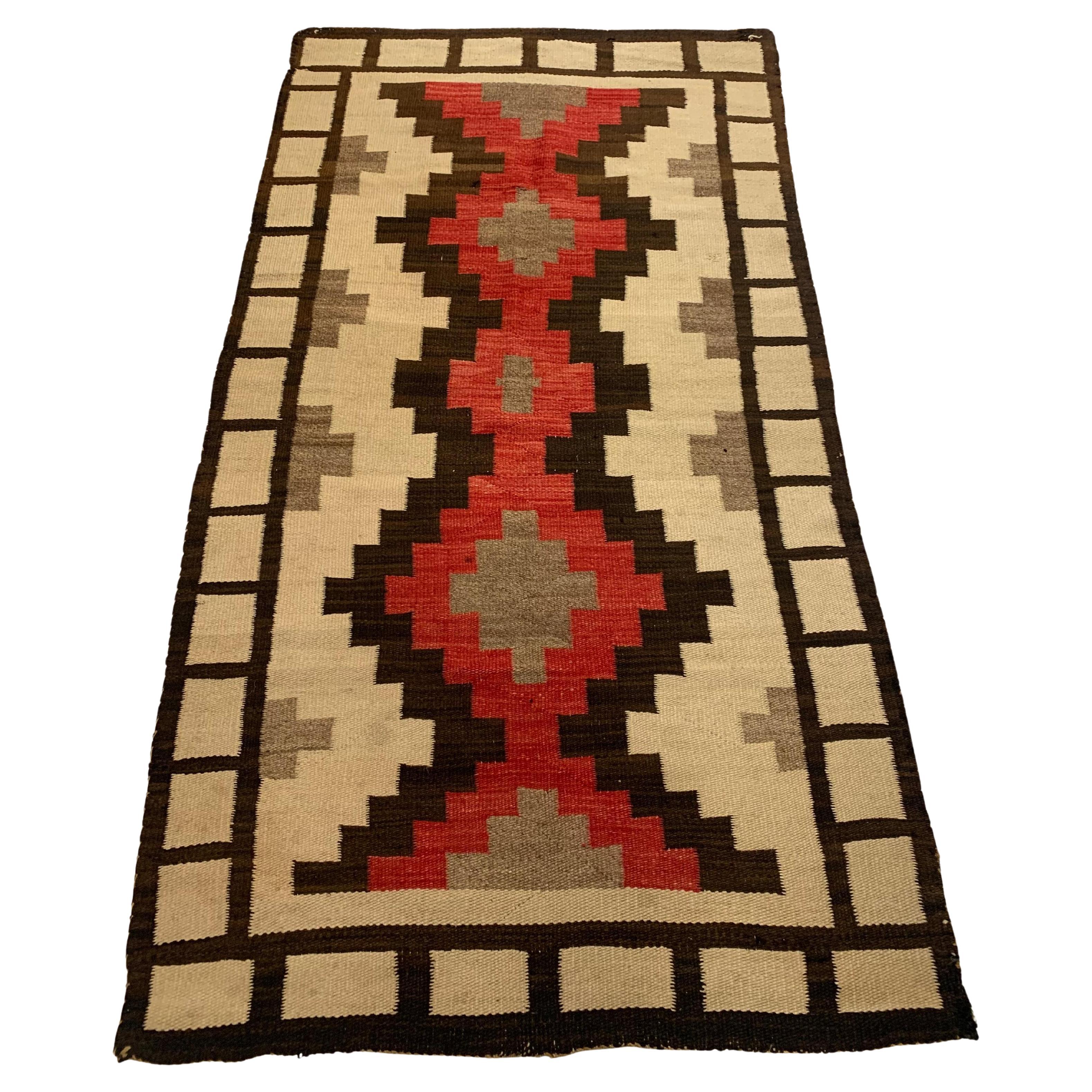 Handmade Antique Native American Navajo Rug 3.3' x 6', 1900s - 2B021