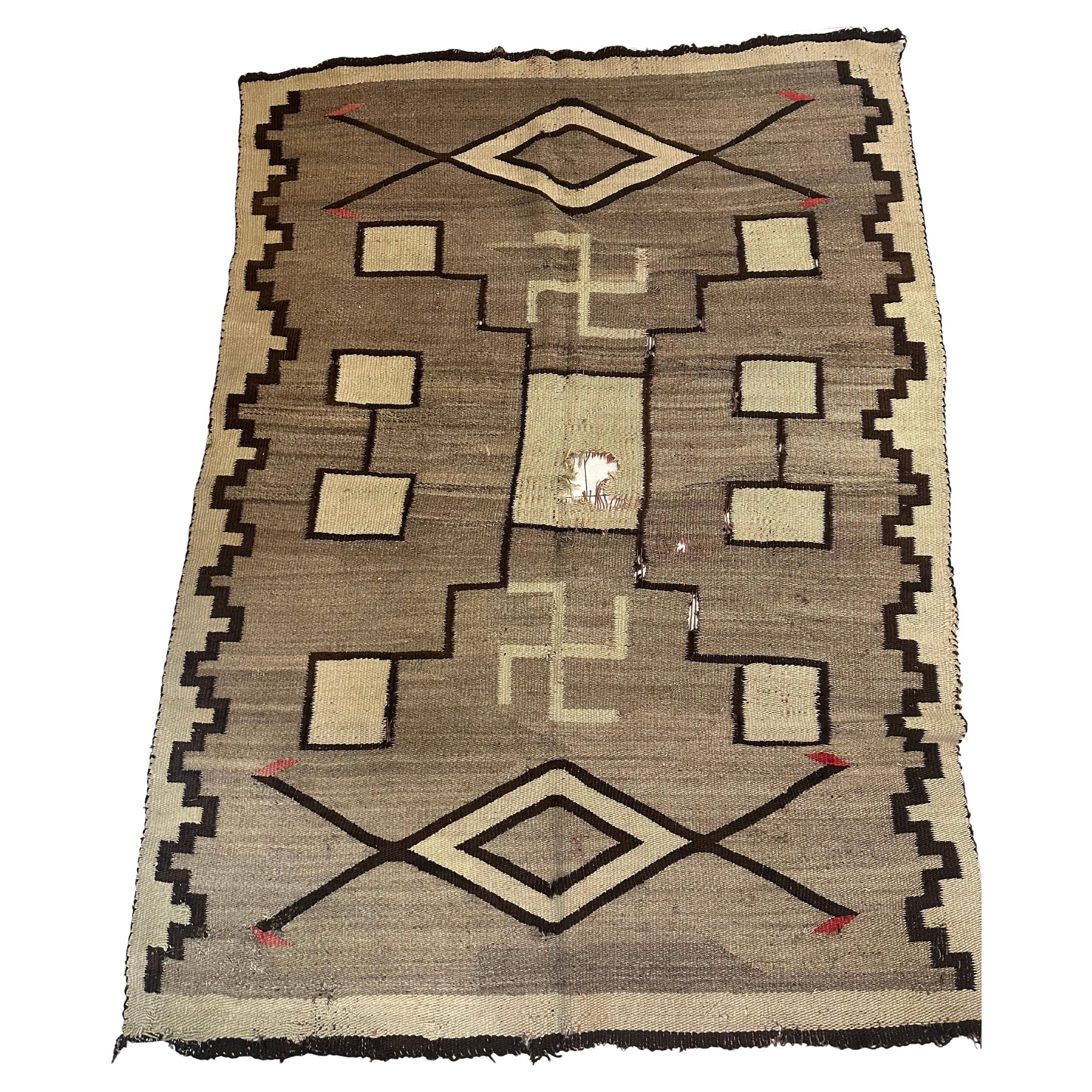 Handmade Antique Native-American Navajo Rug 4' x 5.10' 1900s - 2B58