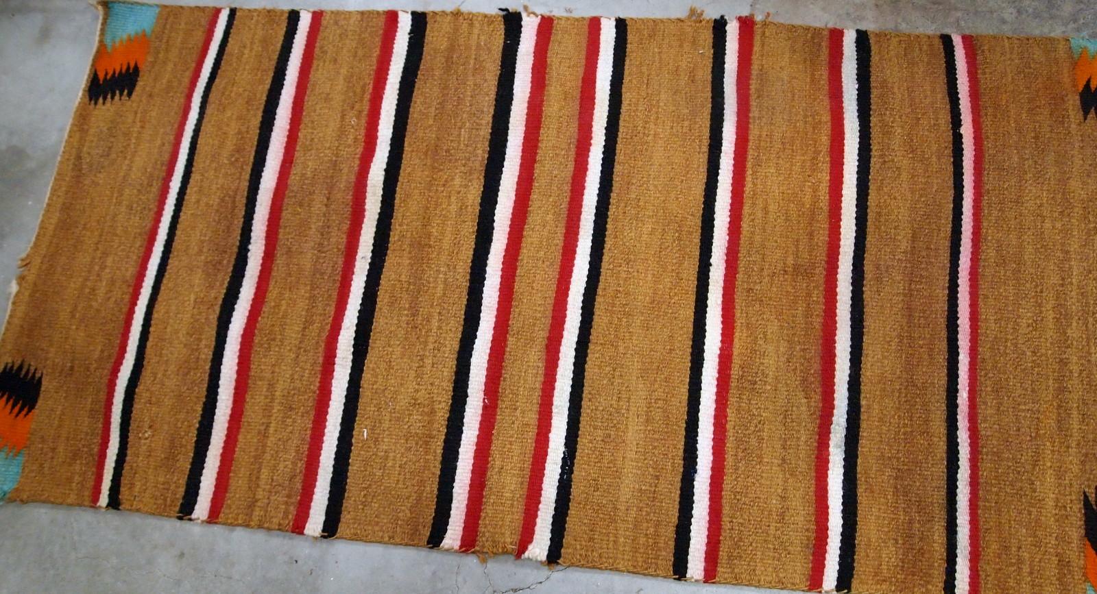 20th Century Handmade Antique Native Navajo Baby Blanket, 1900s, 1B649