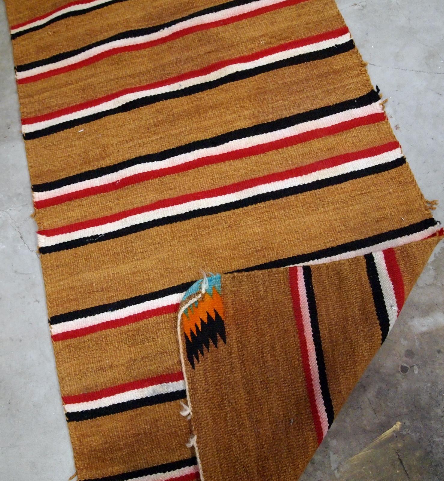 Handmade Antique Native Navajo Baby Blanket, 1900s, 1B649 1