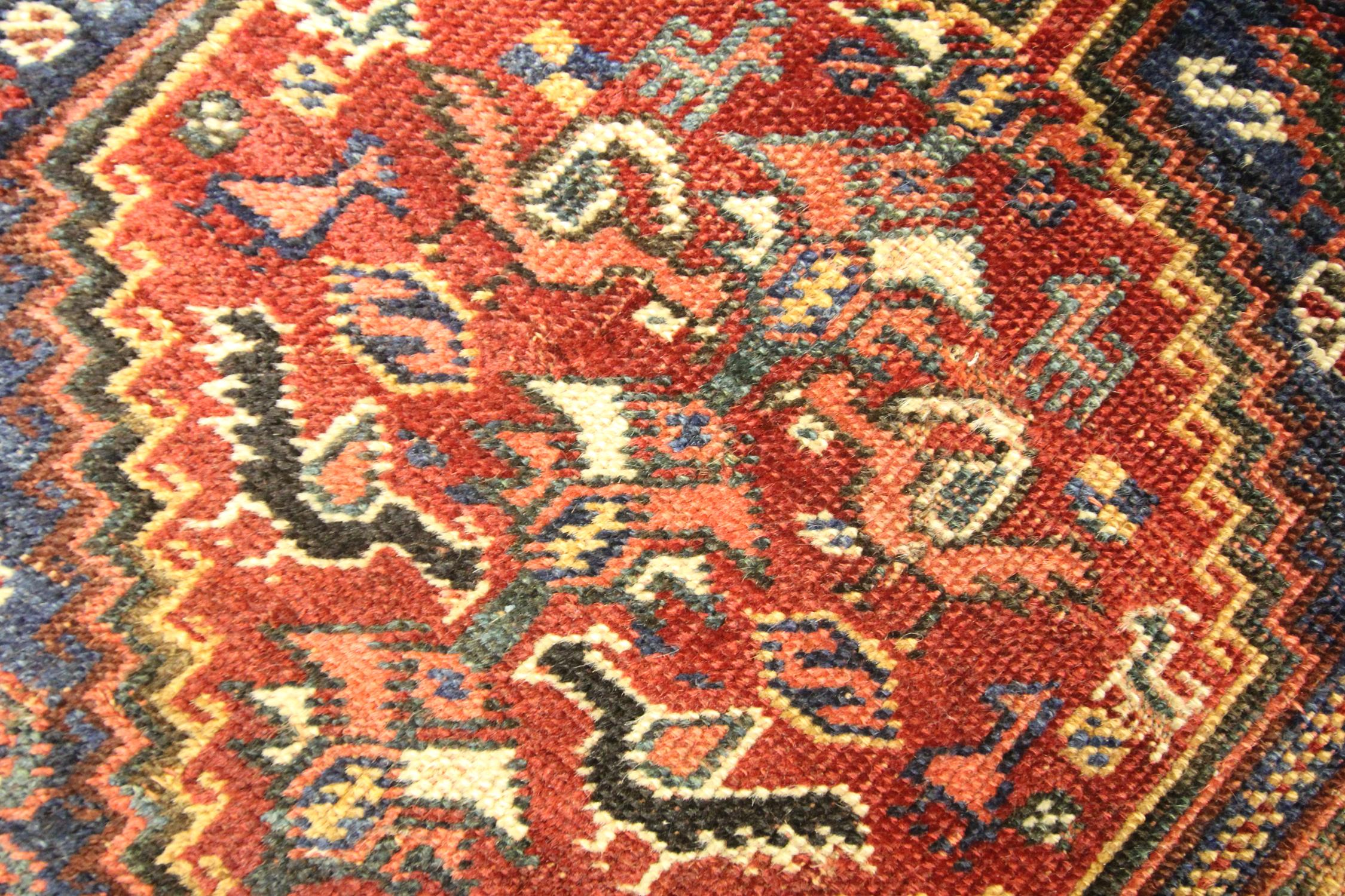 Handmade Antique Oriental Caucasian Rug, Small Traditional Wool Carpet For Sale 4