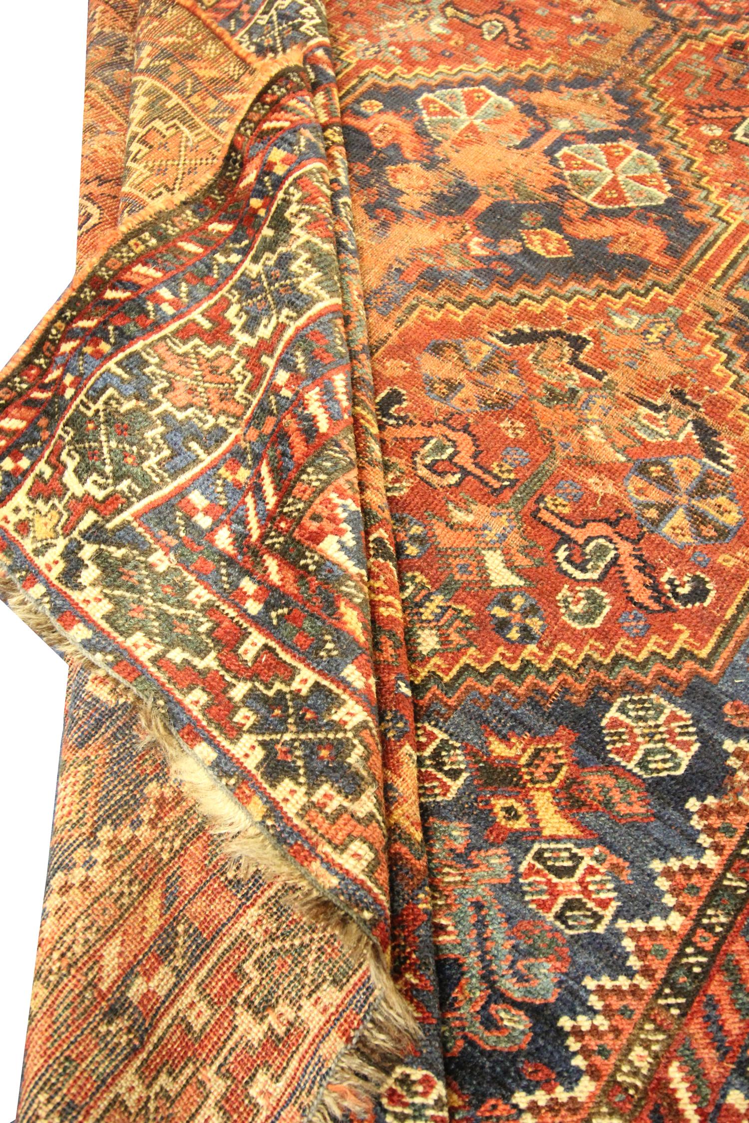 Tapis caucasien oriental ancien fait à la main, petit tapis traditionnel en laine en vente 4