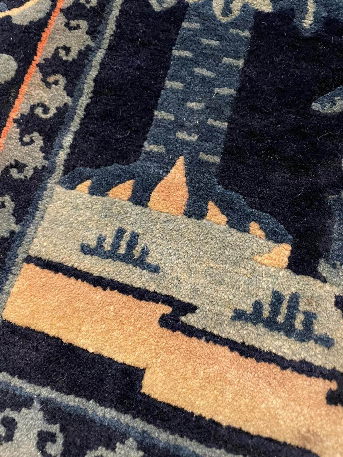 Tapis chinois pékinois ancien fait à la main de 1,8' x 3,6', années 1900 - 1N46 en vente 6