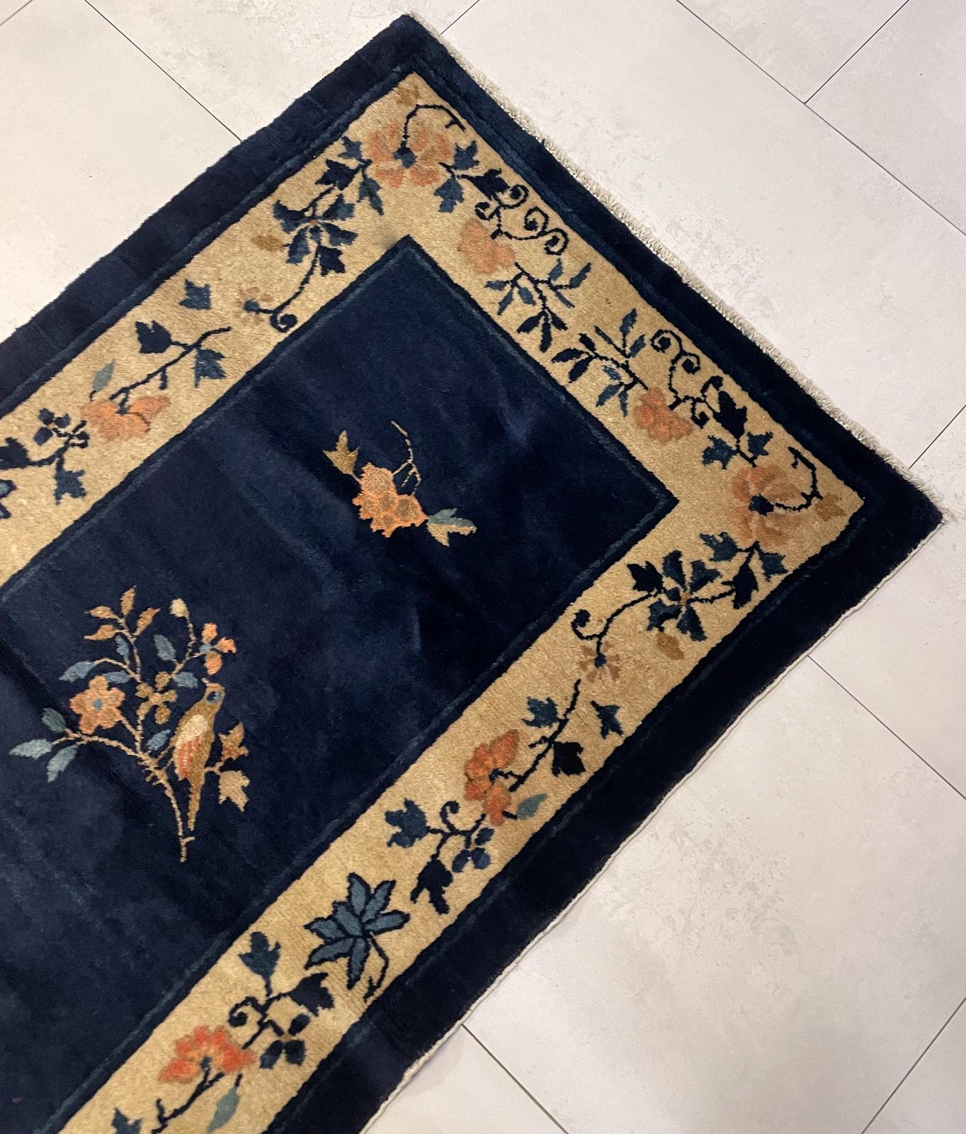 Français Tapis chinois ancien de Pékin fait main 2.7' x 4.5', 1900s - 2B80 en vente
