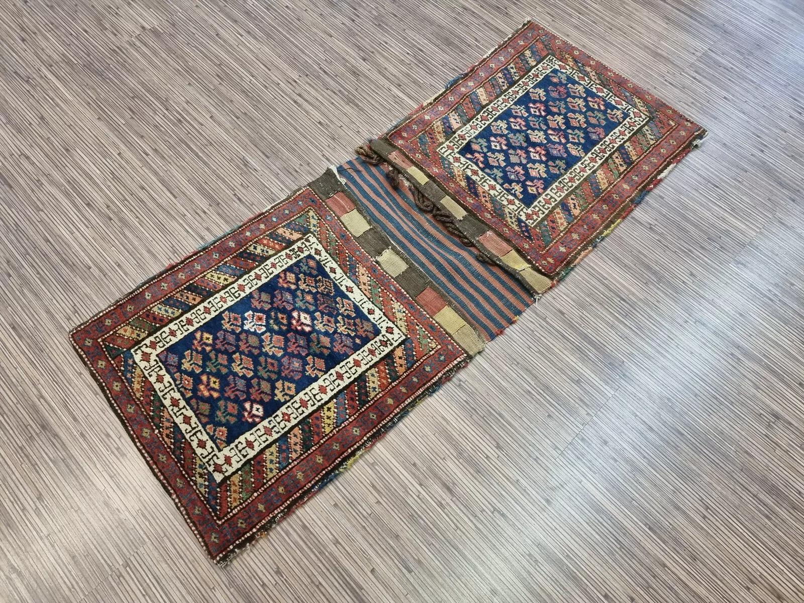 Début du 20ème siècle Sac de collection persan antique Afshar fait à la main 1,7' x 4,5' 1900s - 1D148 en vente