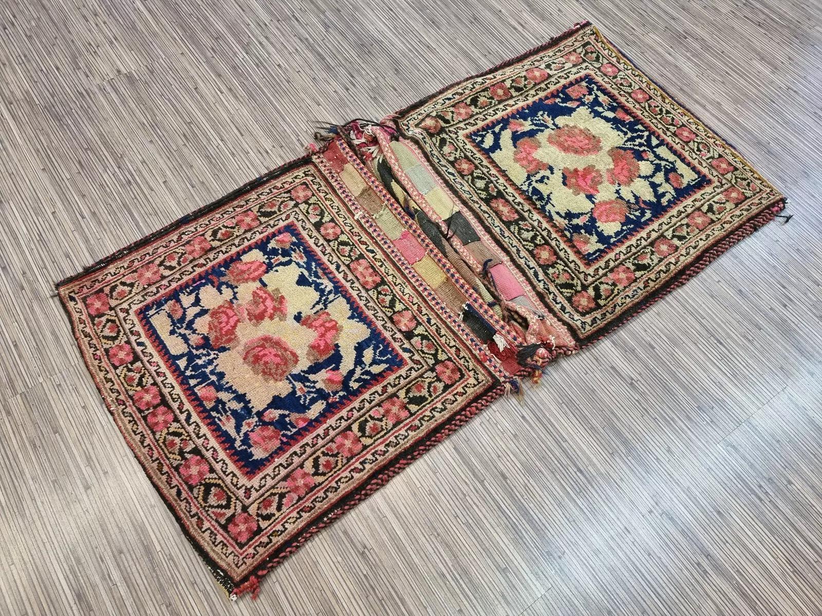 Sac de collection persan antique Afshar fait à la main 2,2' x 4,5' 1900s - 1D147 en vente 2