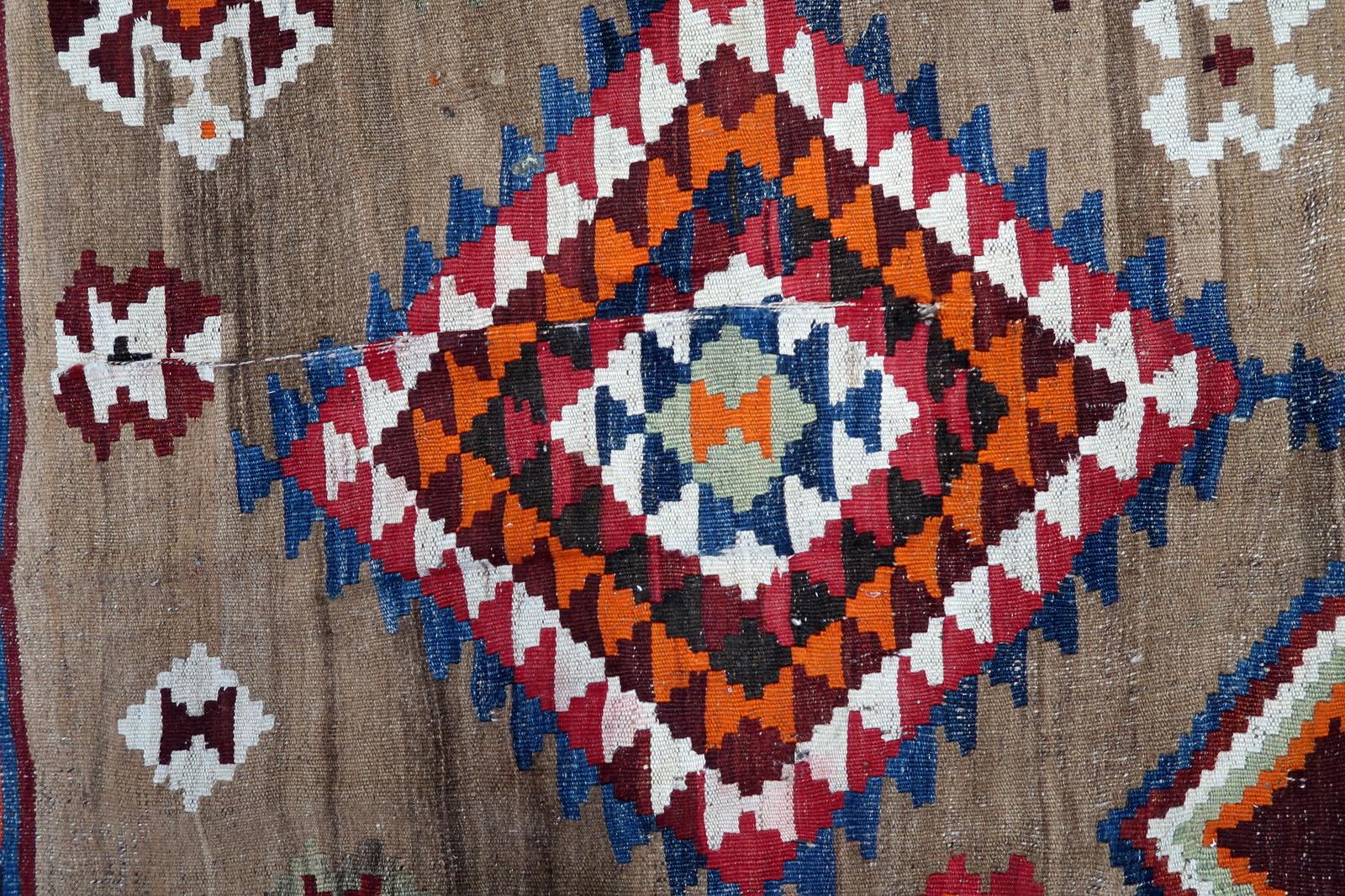 Handgefertigter antiker persischer Ardabil-Kelim-Teppich 4,5' x 6,5', 1930er Jahre - 1C1146 im Angebot 1