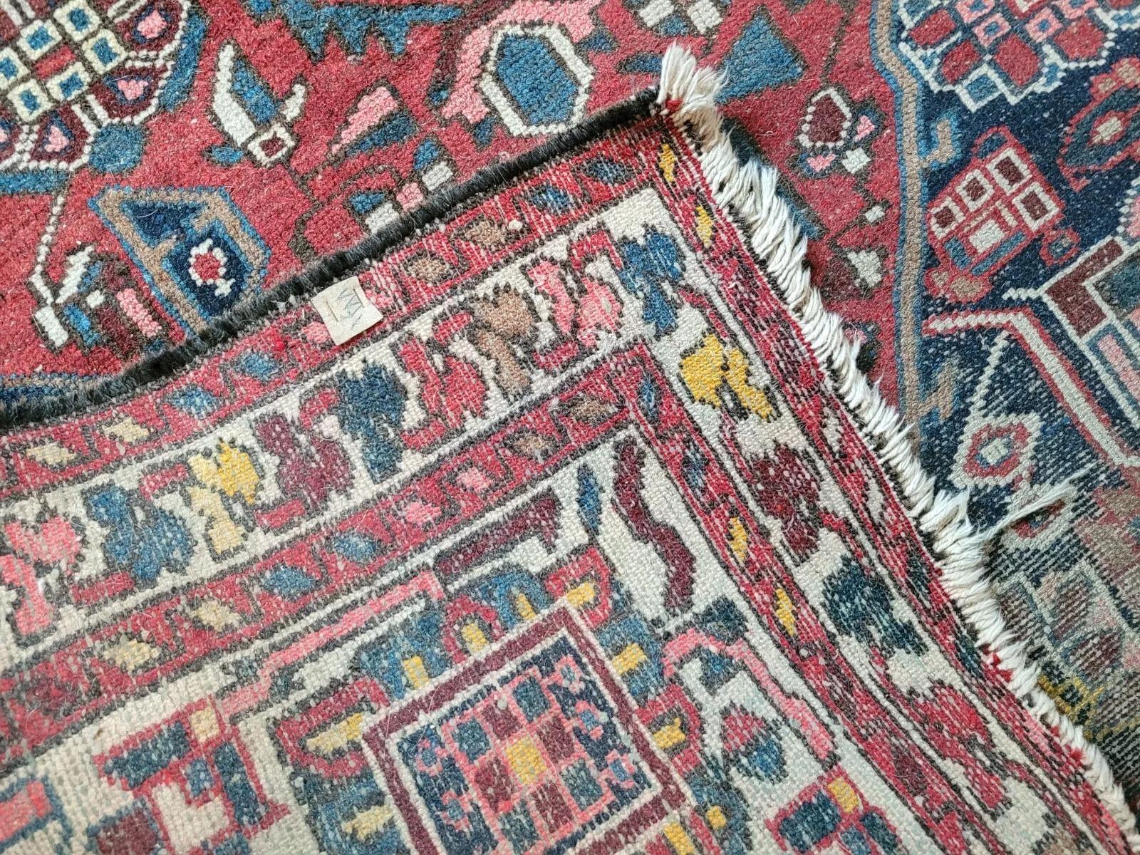 Handgefertigter antiker persischer Bachtiari-Teppich 4,5' x 6,3' (136cm x 193cm) 1900s - 2K10 im Angebot 2